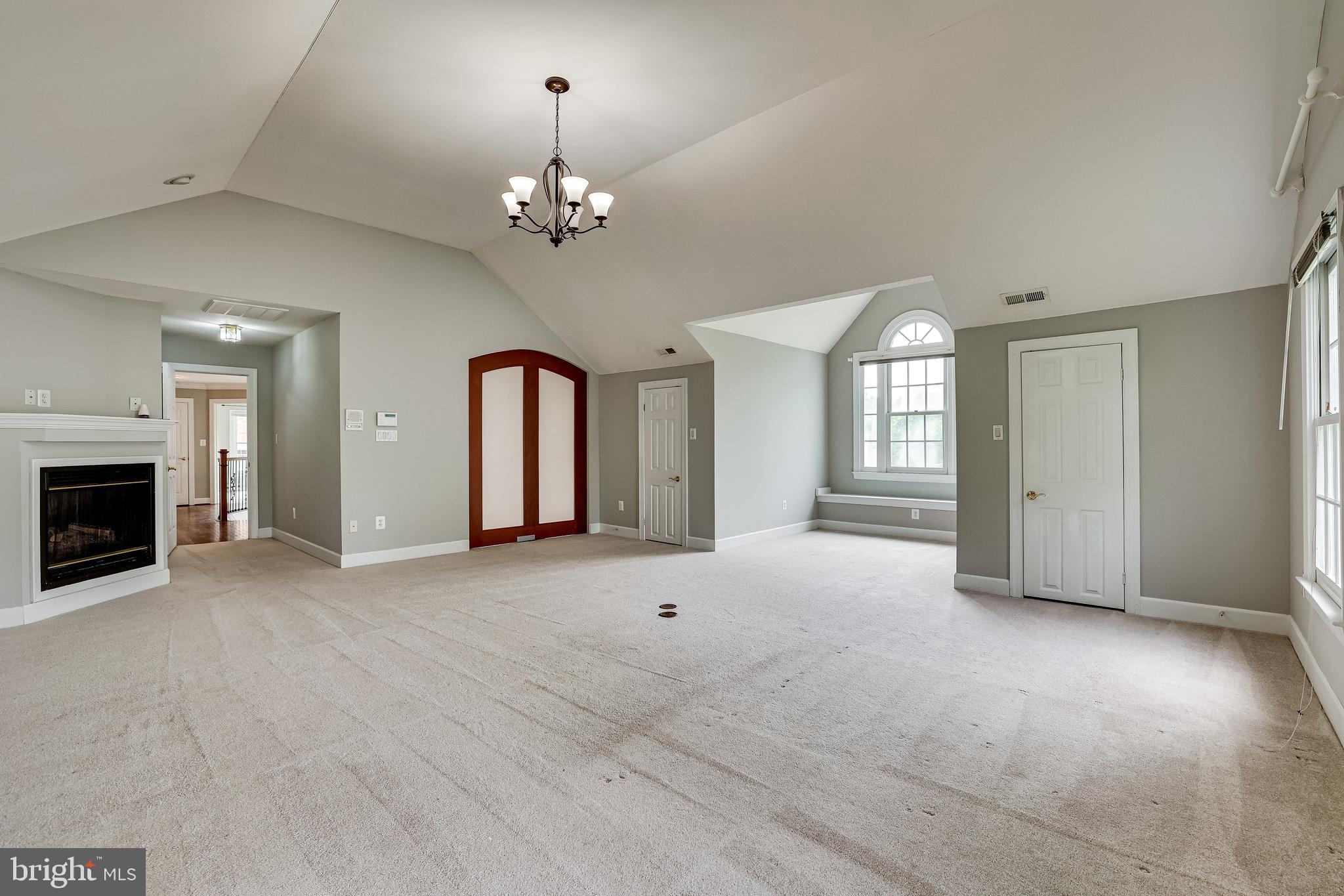 LAKE MANASSAS - Residential