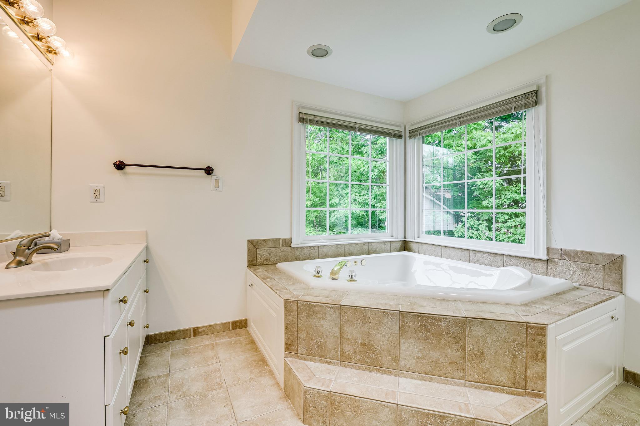 LAKE MANASSAS - Residential