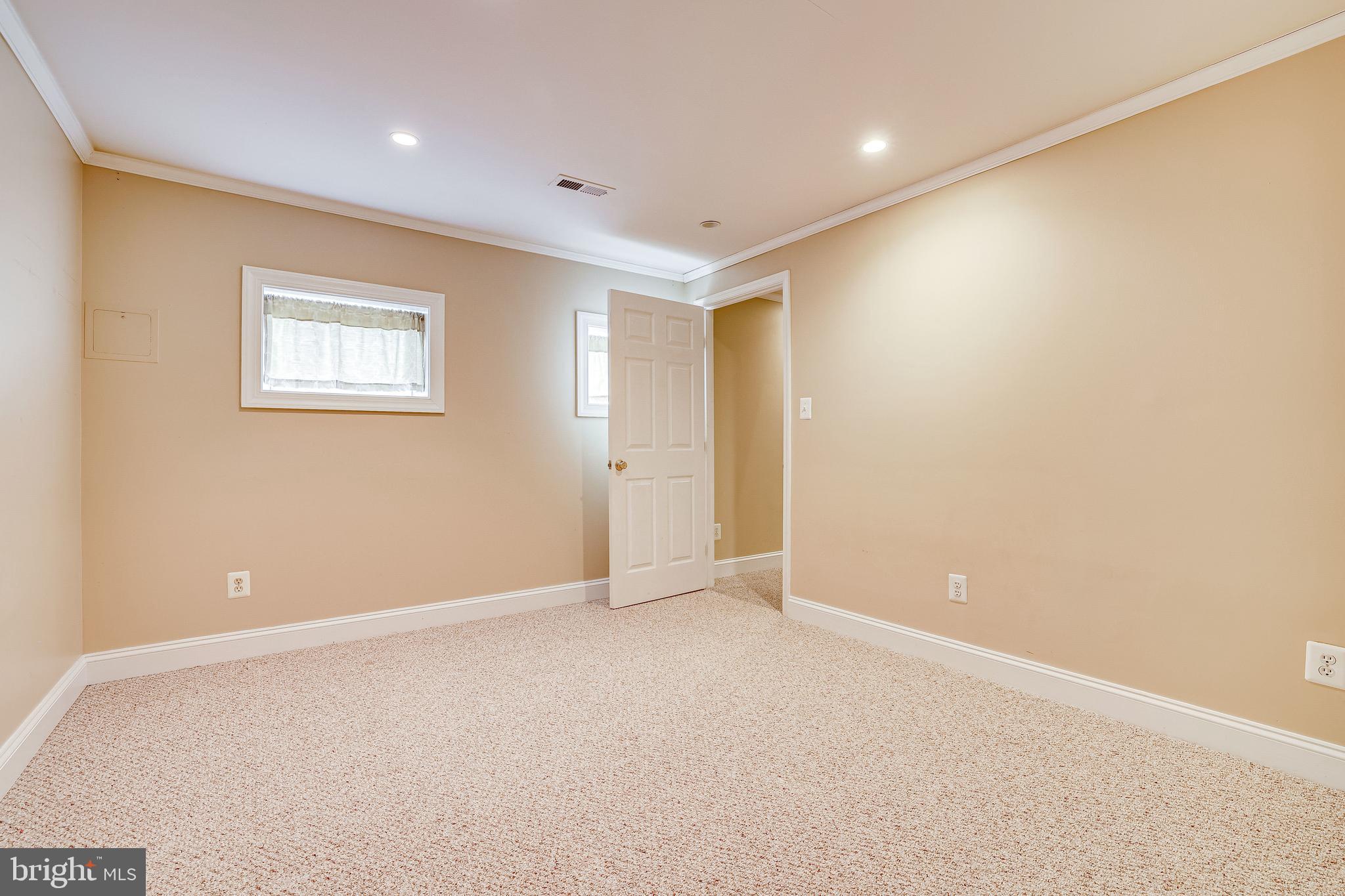 LAKE MANASSAS - Residential