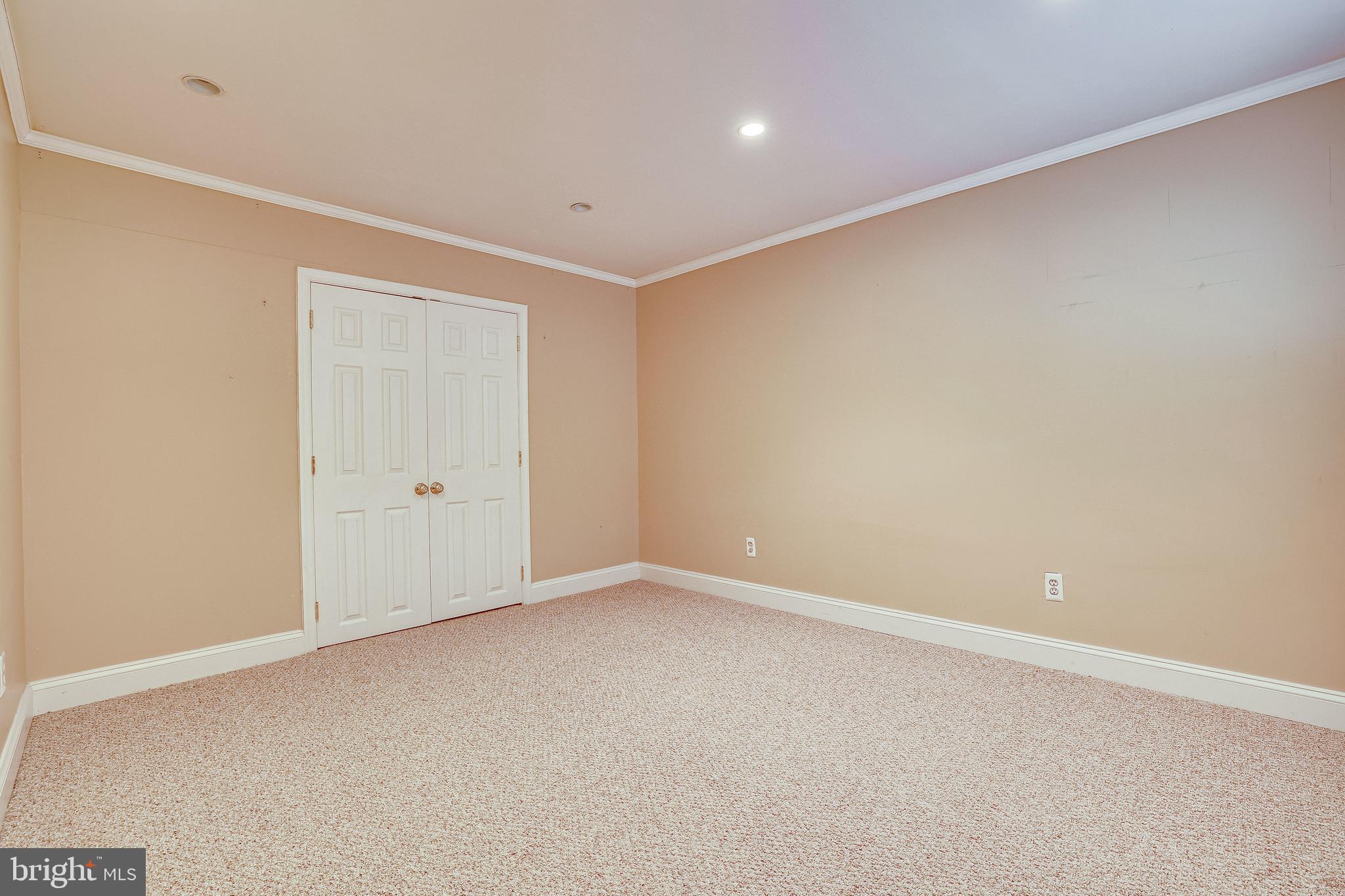 LAKE MANASSAS - Residential