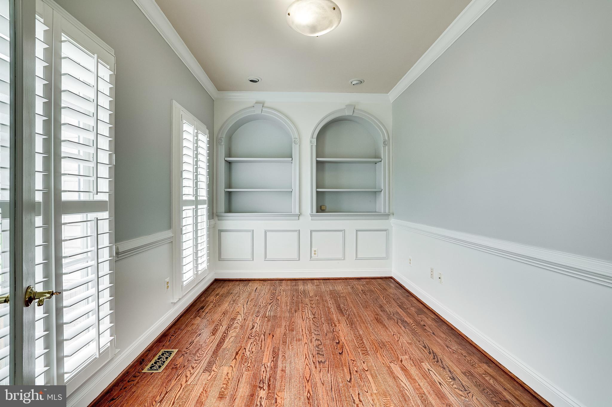 LAKE MANASSAS - Residential