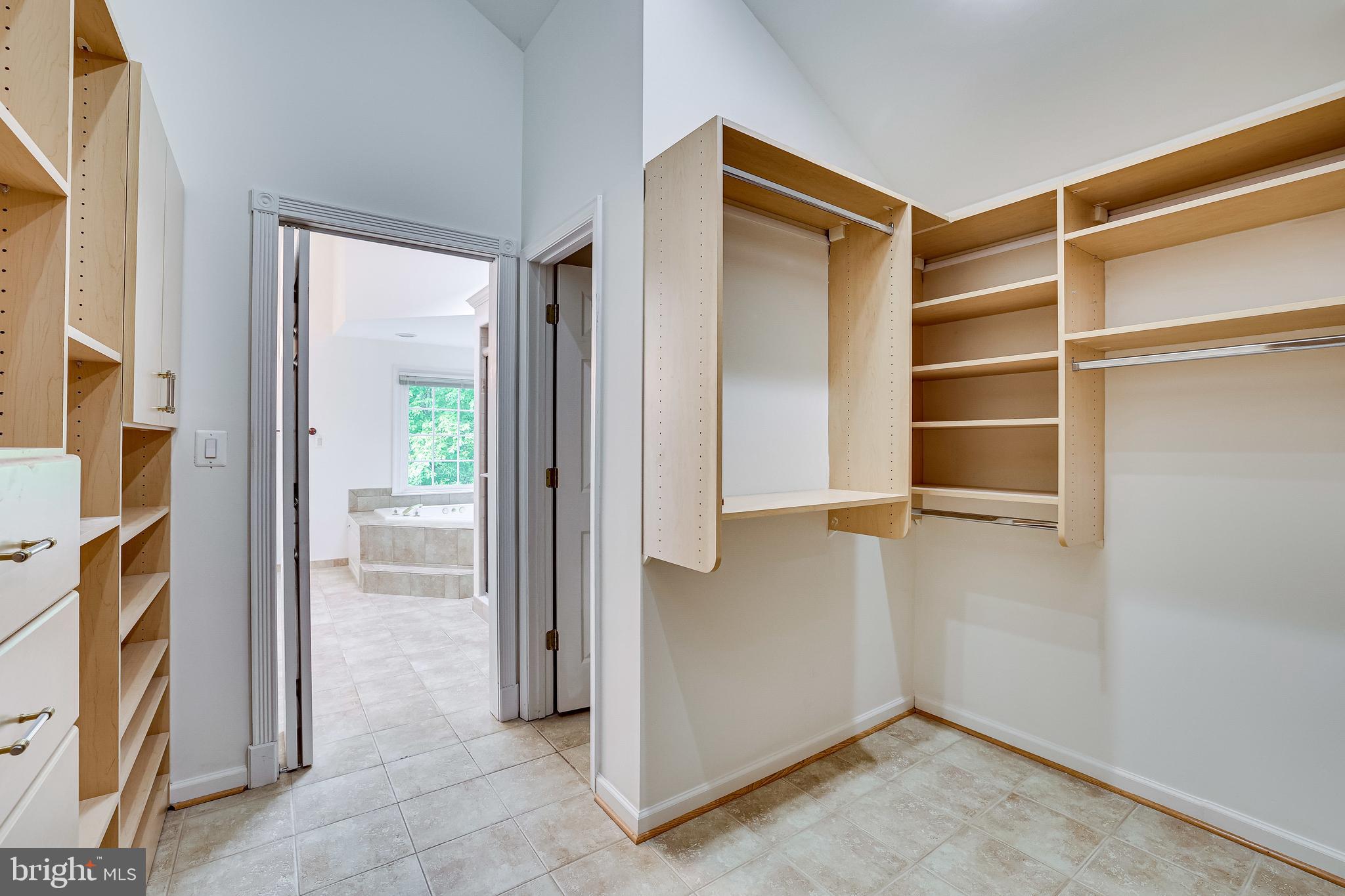 LAKE MANASSAS - Residential