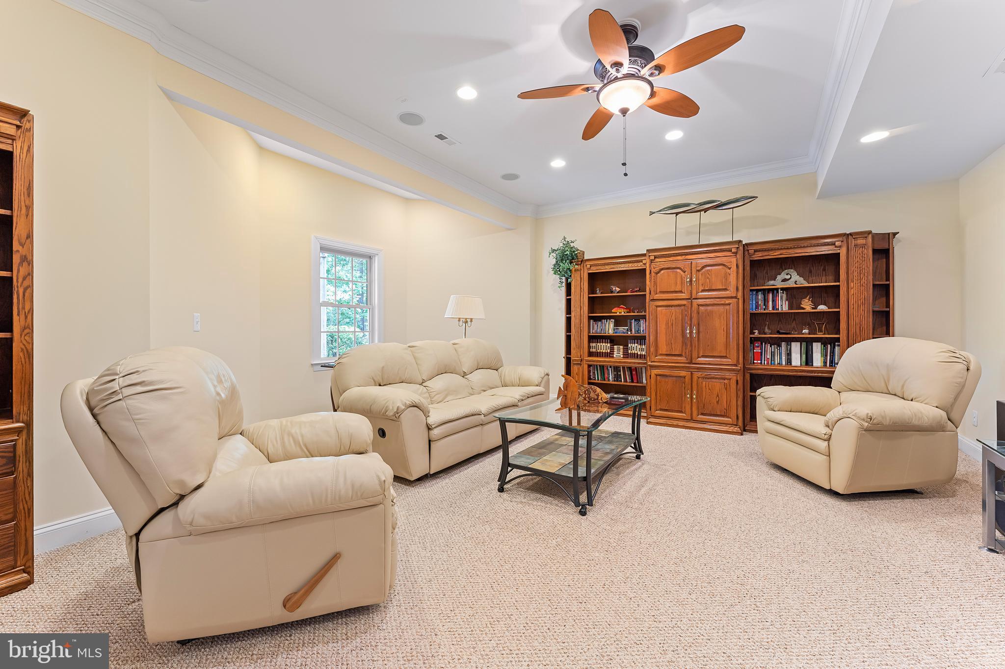 FAWN LAKE - Residential