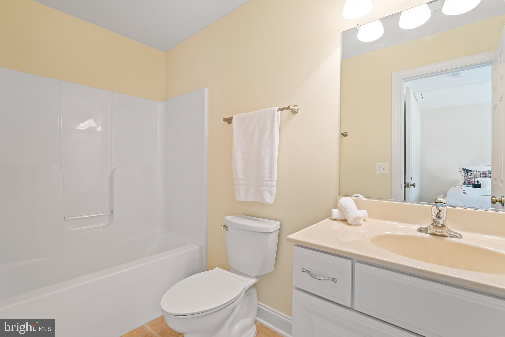 FAWN LAKE - Residential