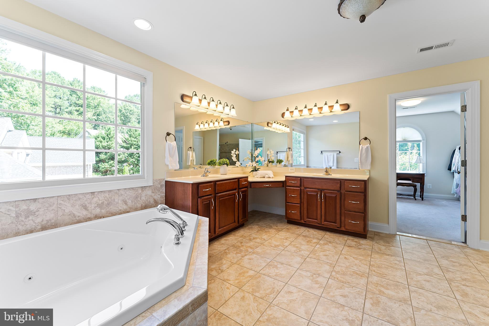 FAWN LAKE - Residential