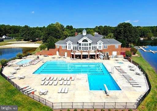 FAWN LAKE - Residential