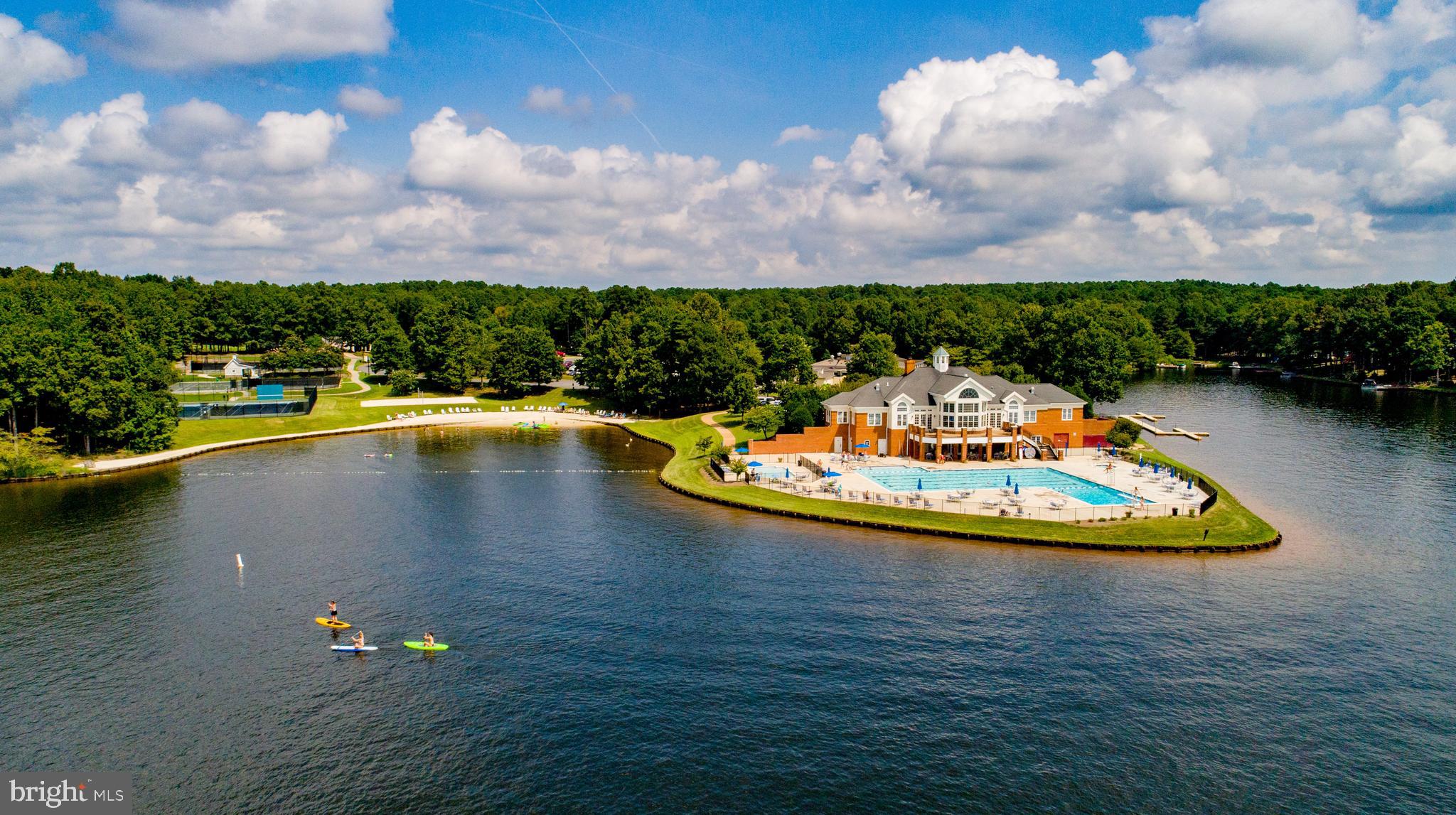 FAWN LAKE - Residential