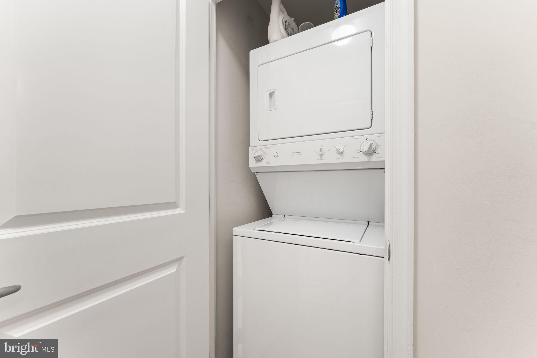 ONE NATIONAL HARBOR CONDOMINIUM - Residential