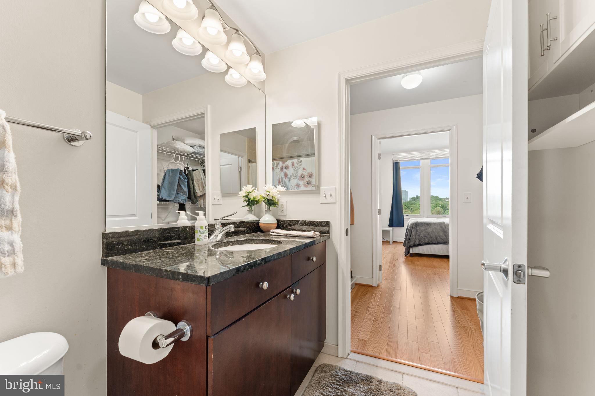 ONE NATIONAL HARBOR CONDOMINIUM - Residential