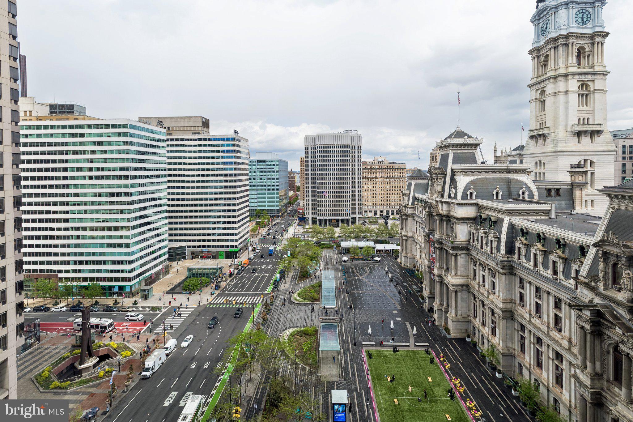 AVENUE OF THE ARTS - Residential