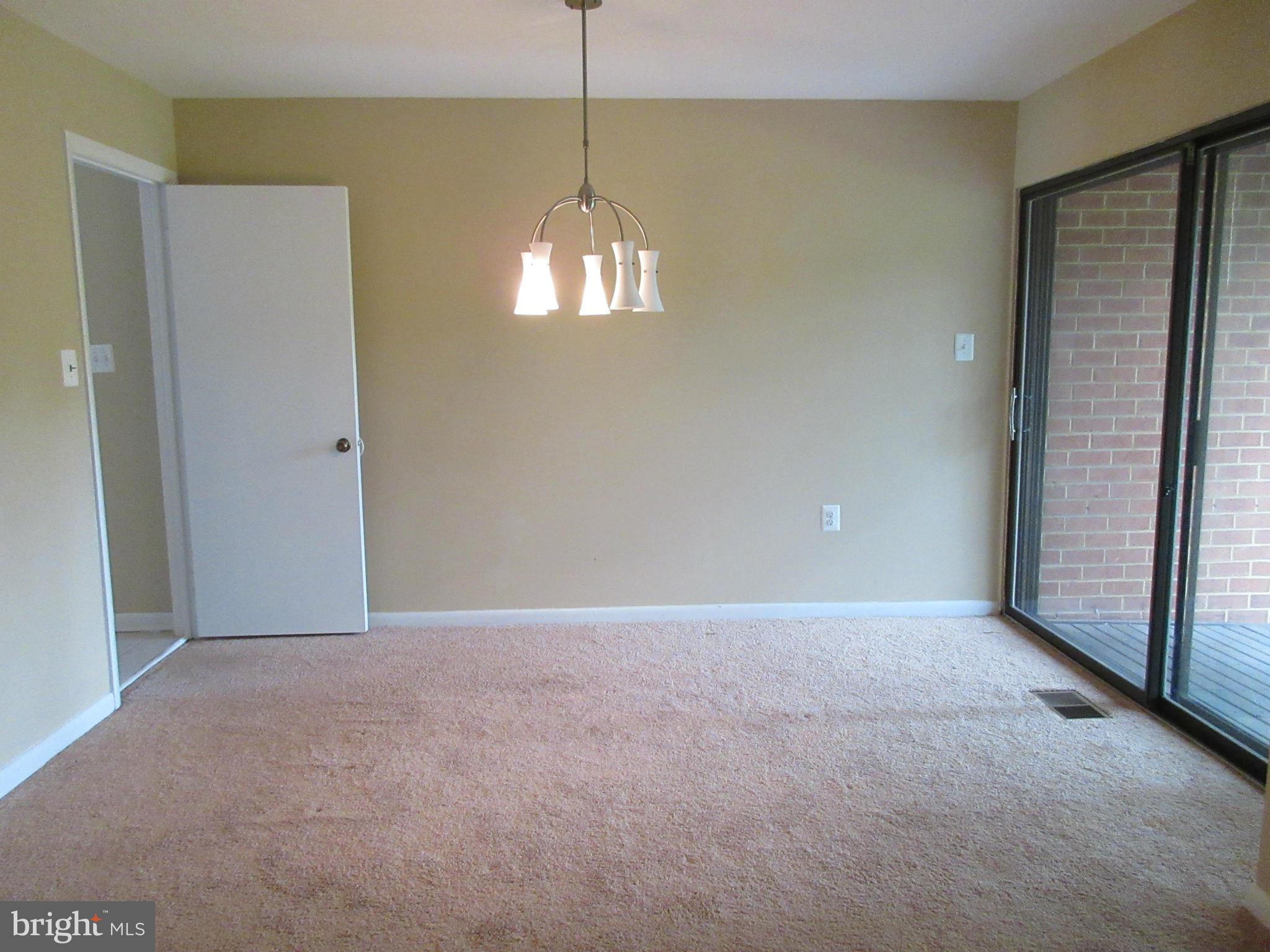 AMERICANA FAIRFAX - Residential Lease