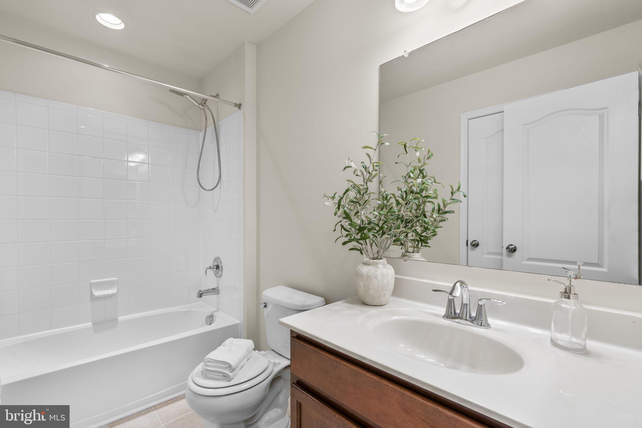 DORSET GARDENS AT BLUE STREAM - Residential