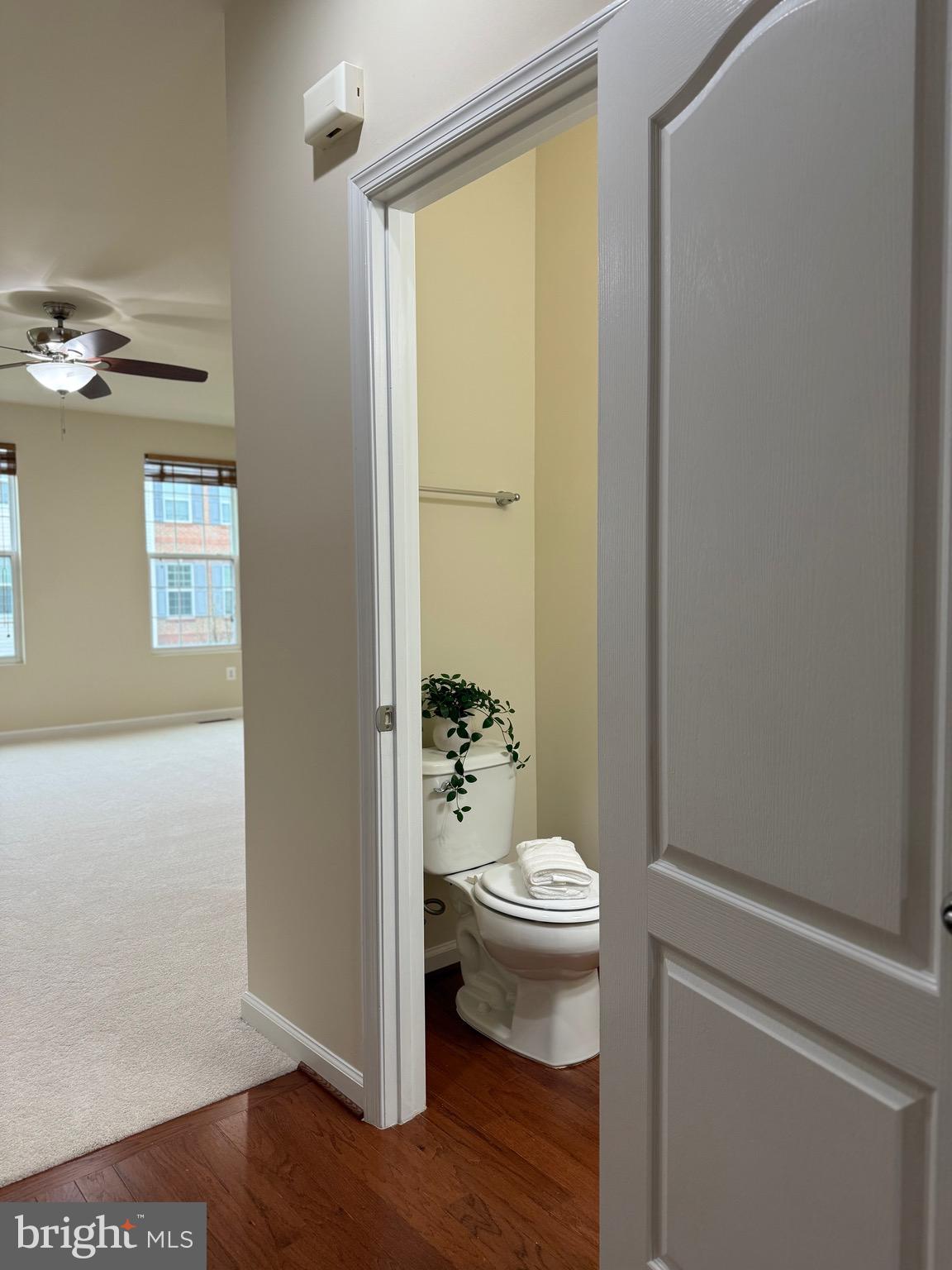 DORSET GARDENS AT BLUE STREAM - Residential