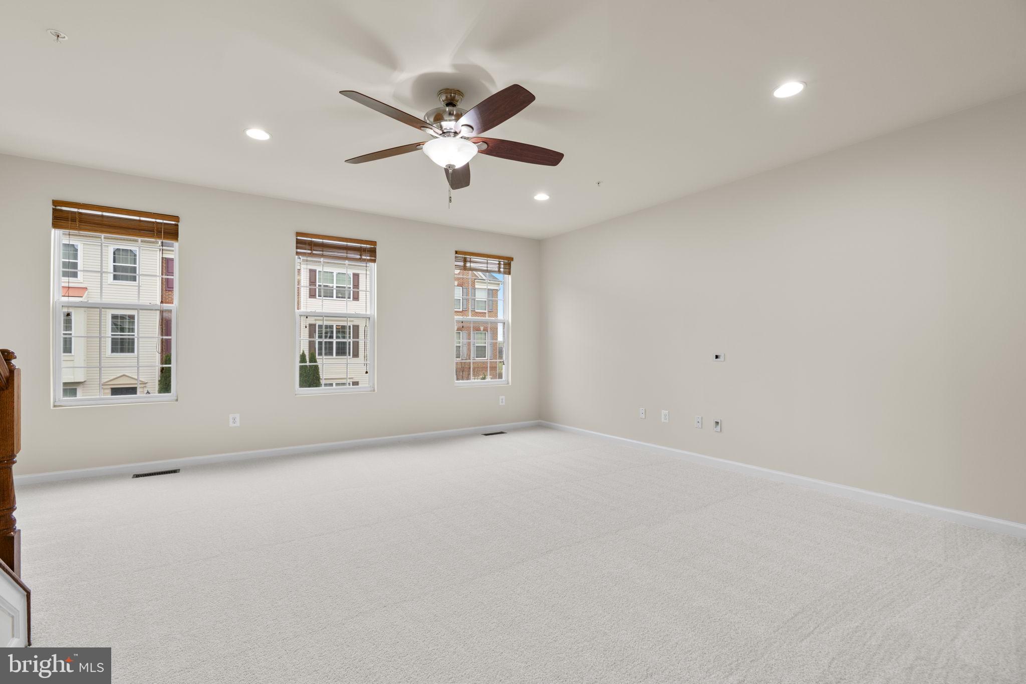 DORSET GARDENS AT BLUE STREAM - Residential