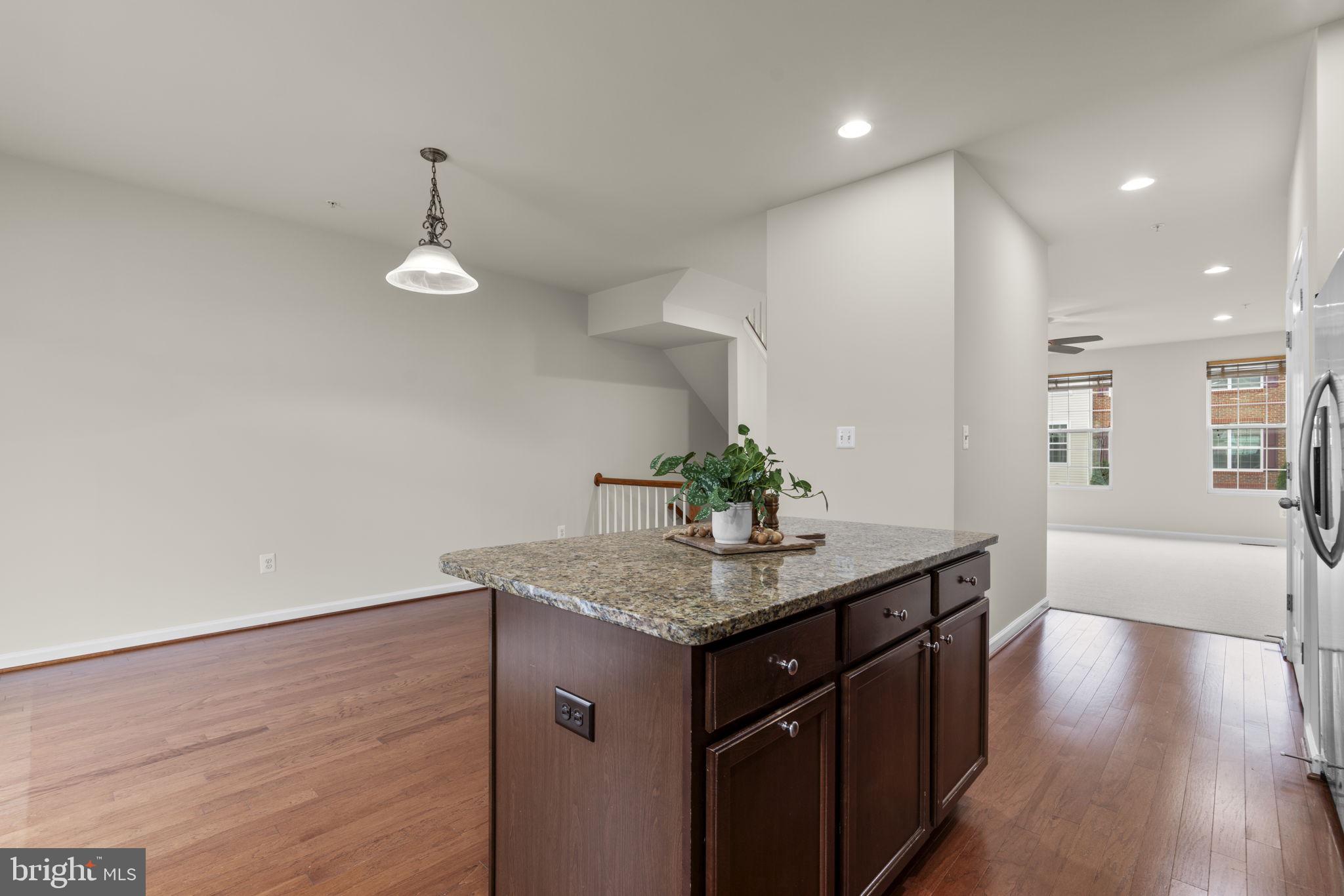 DORSET GARDENS AT BLUE STREAM - Residential