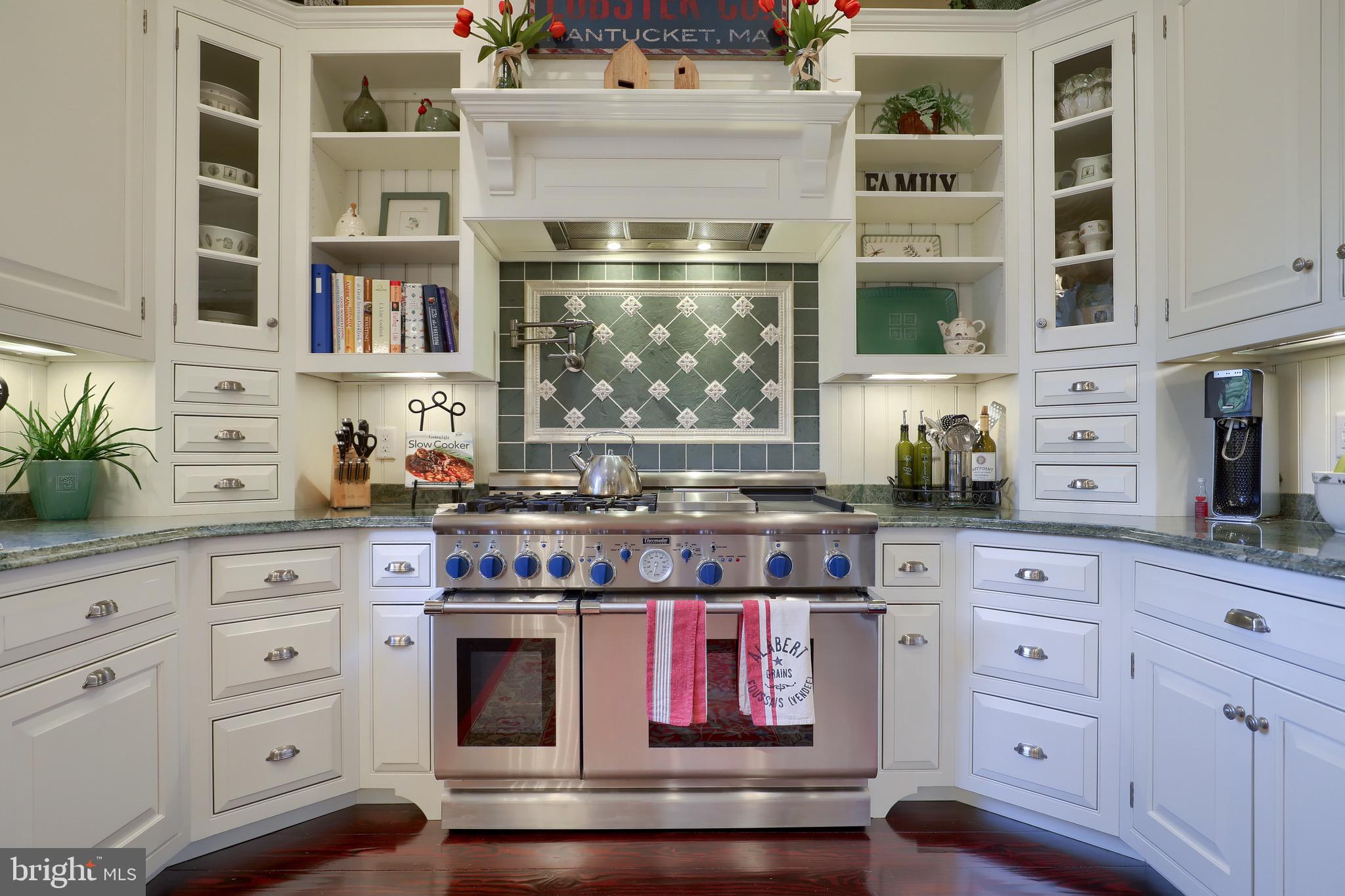 WYNDHAM HILLS - Residential