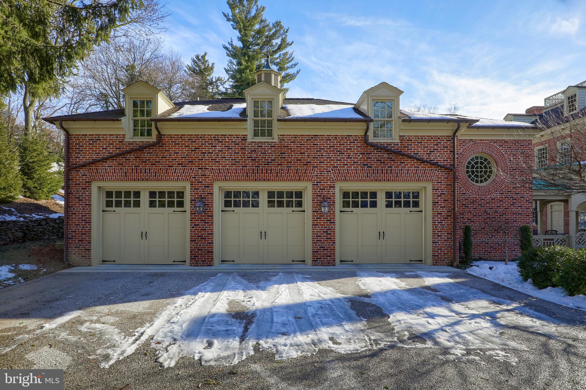 WYNDHAM HILLS - Residential