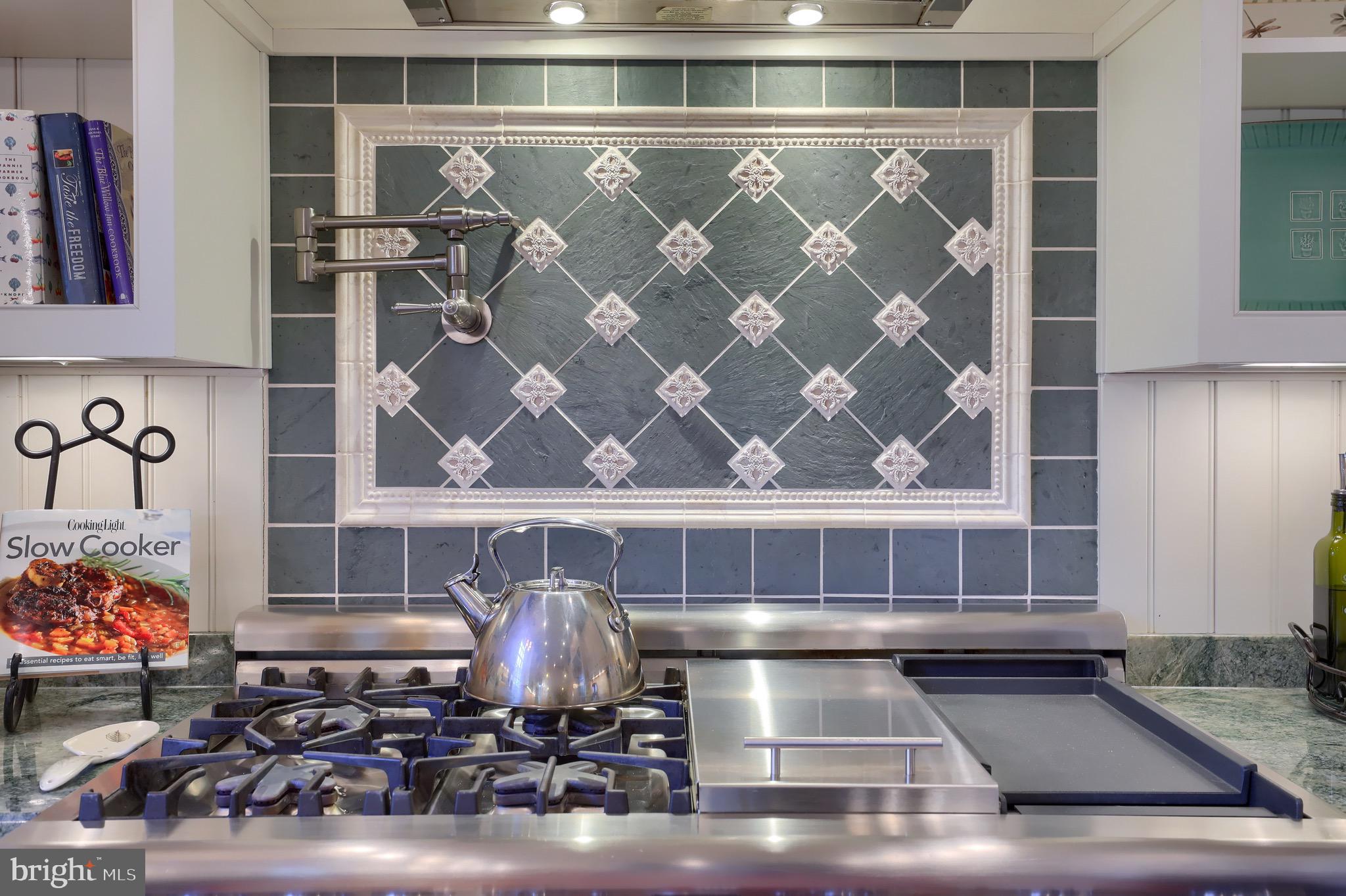 WYNDHAM HILLS - Residential