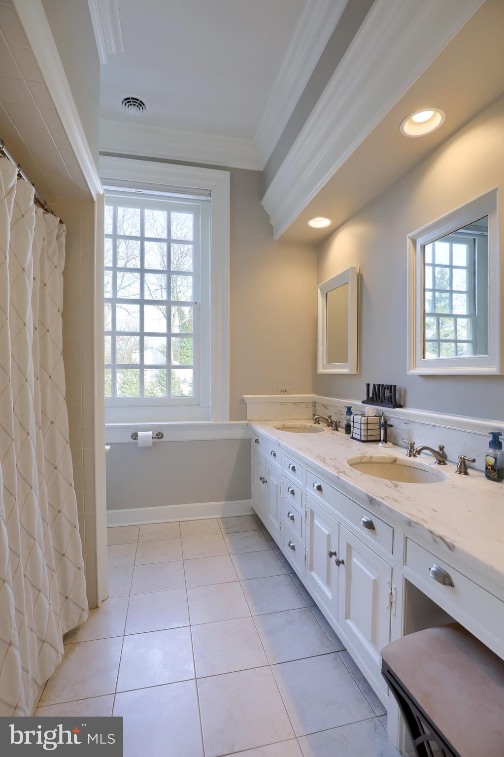 WYNDHAM HILLS - Residential