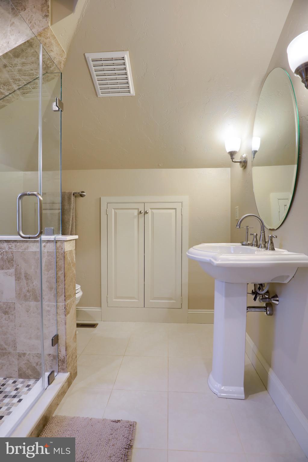 WYNDHAM HILLS - Residential