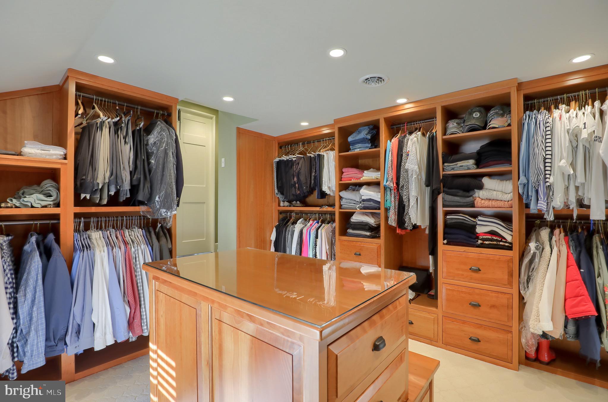 WYNDHAM HILLS - Residential