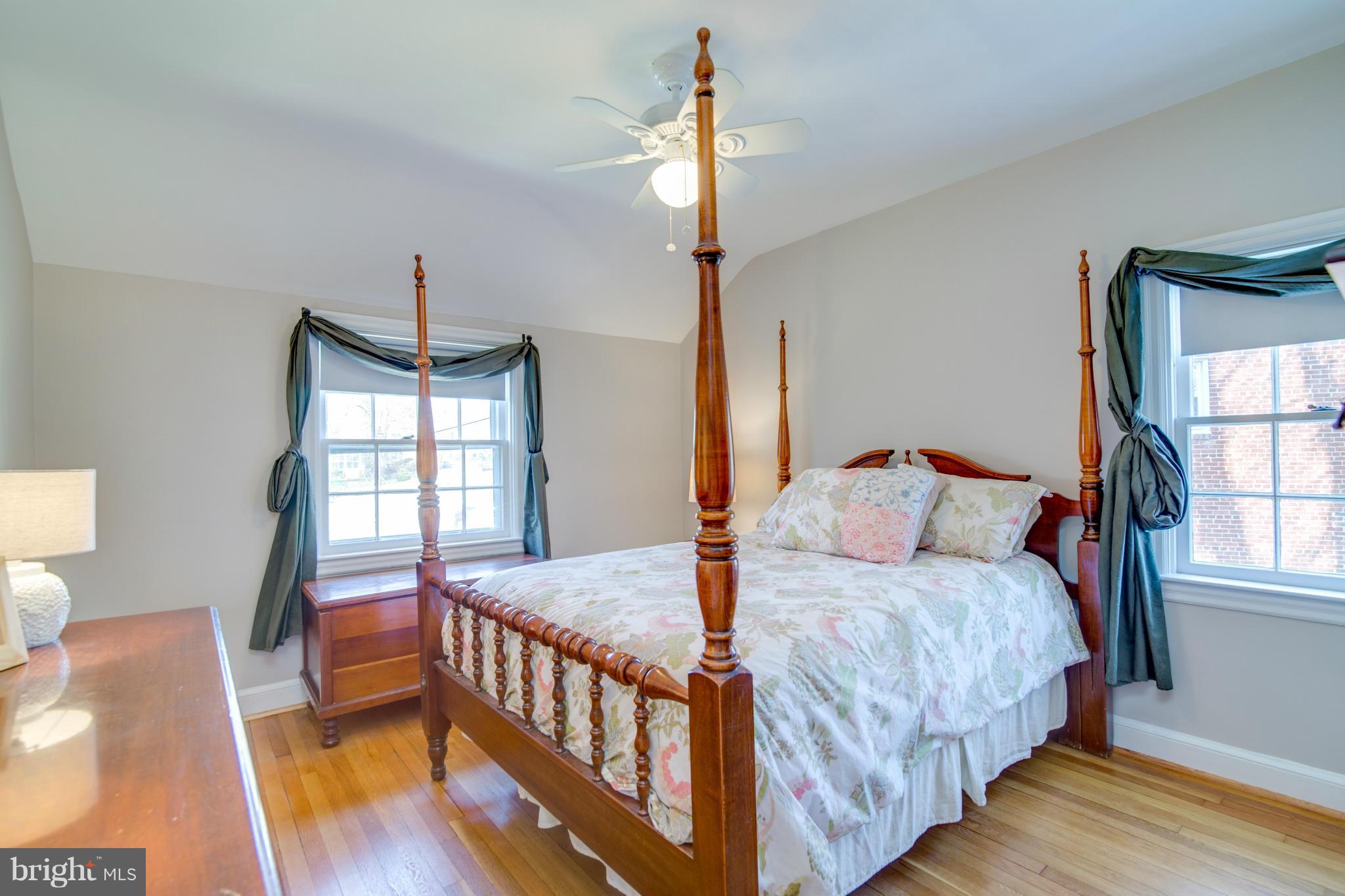 ARLINGTON FOREST - Residential