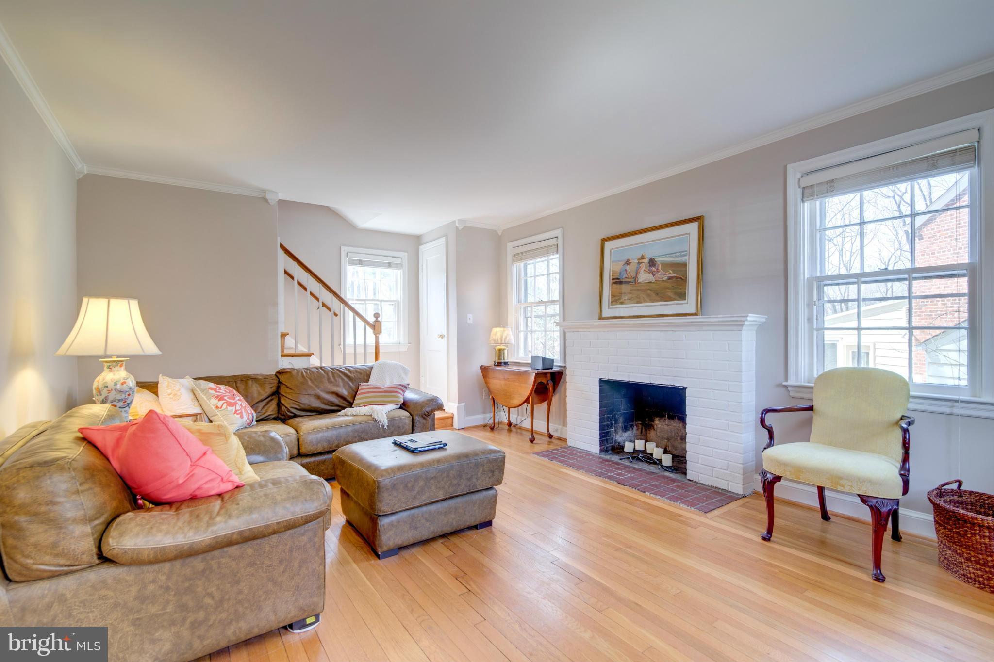 ARLINGTON FOREST - Residential