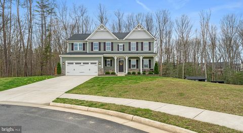 Photo of 8600 Rawlings Court, SPOTSYLVANIA, VA 22551 (MLS # VASP2040336)