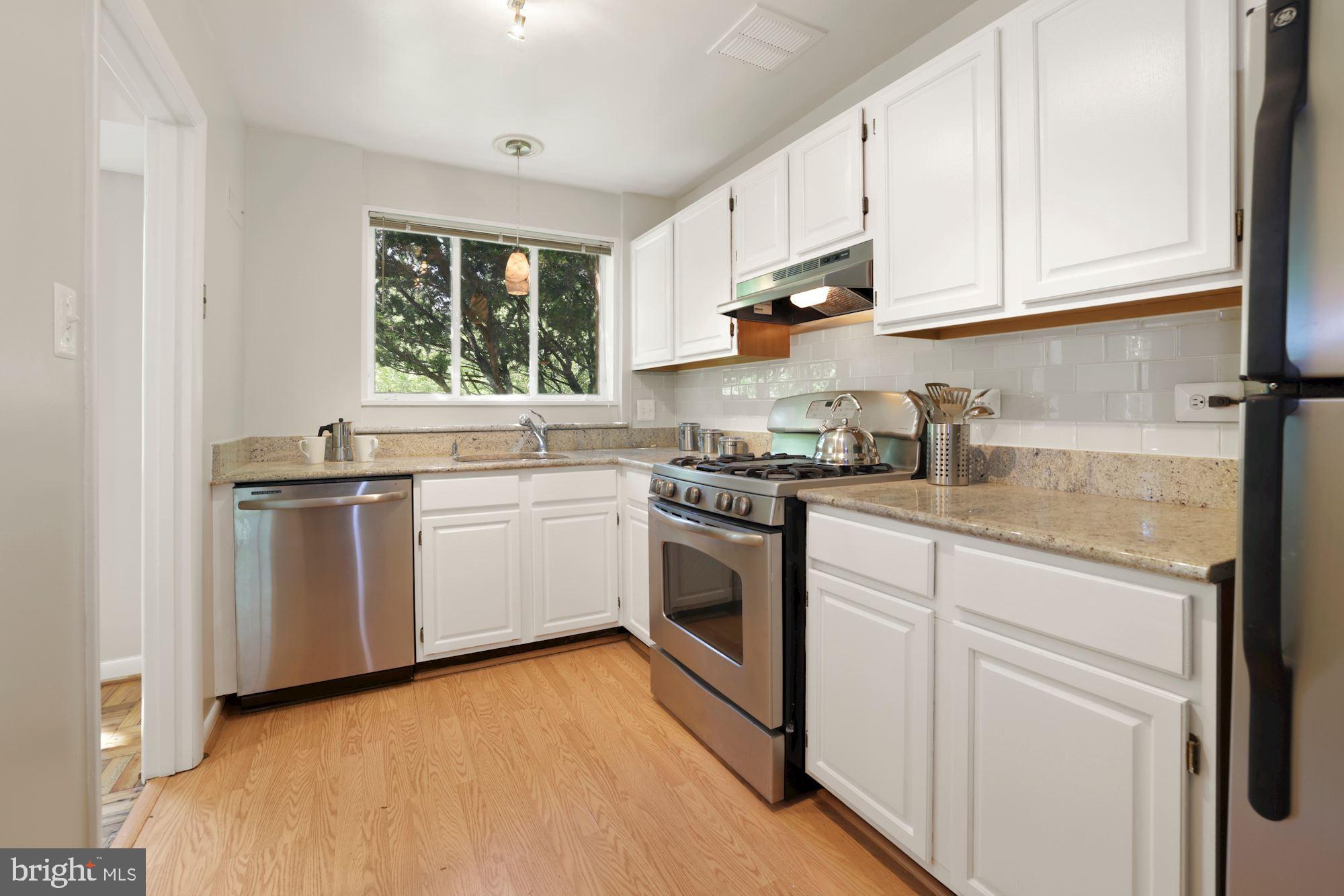 PARKSIDE CONDOMINIUMS - Residential