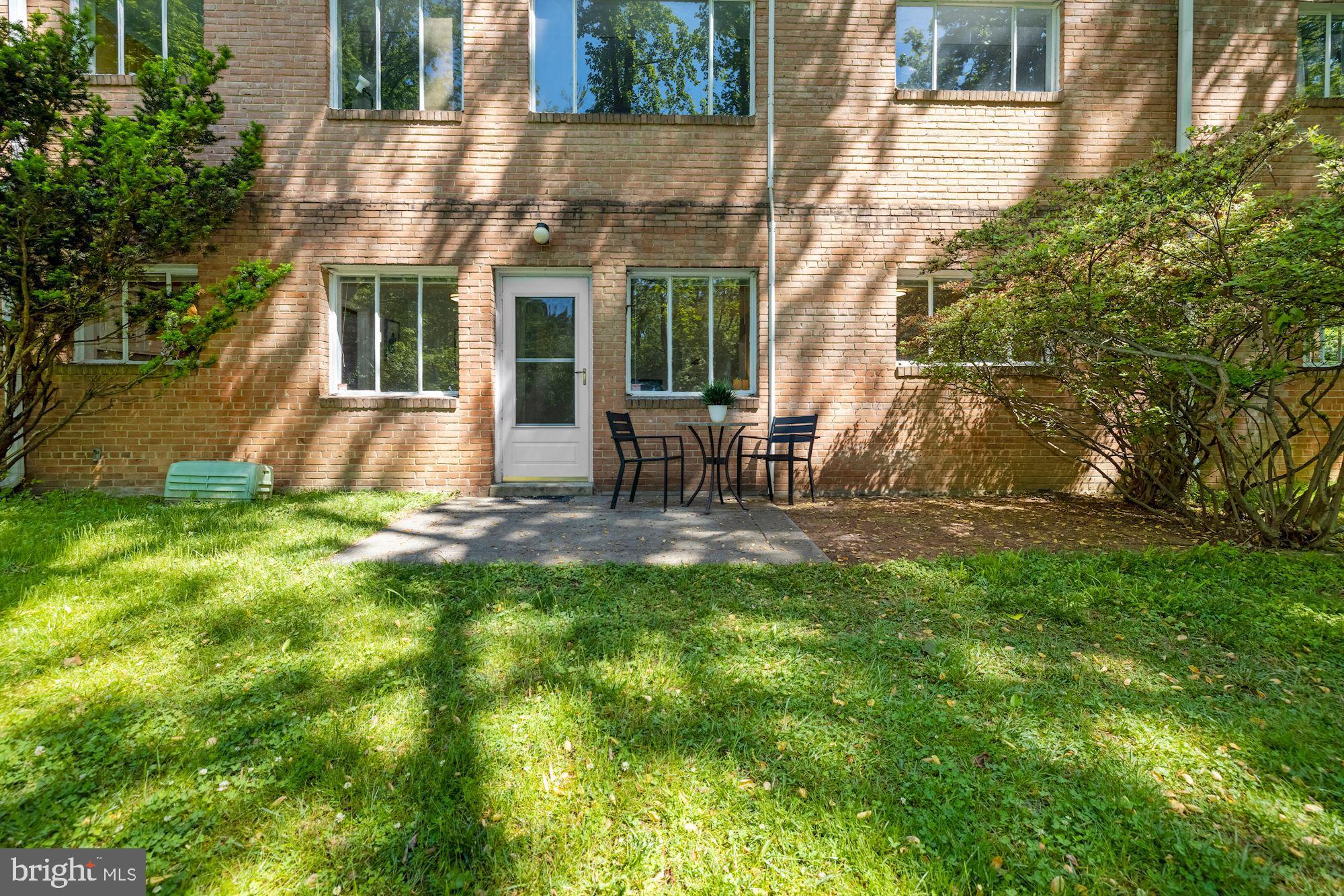 PARKSIDE CONDOMINIUMS - Residential