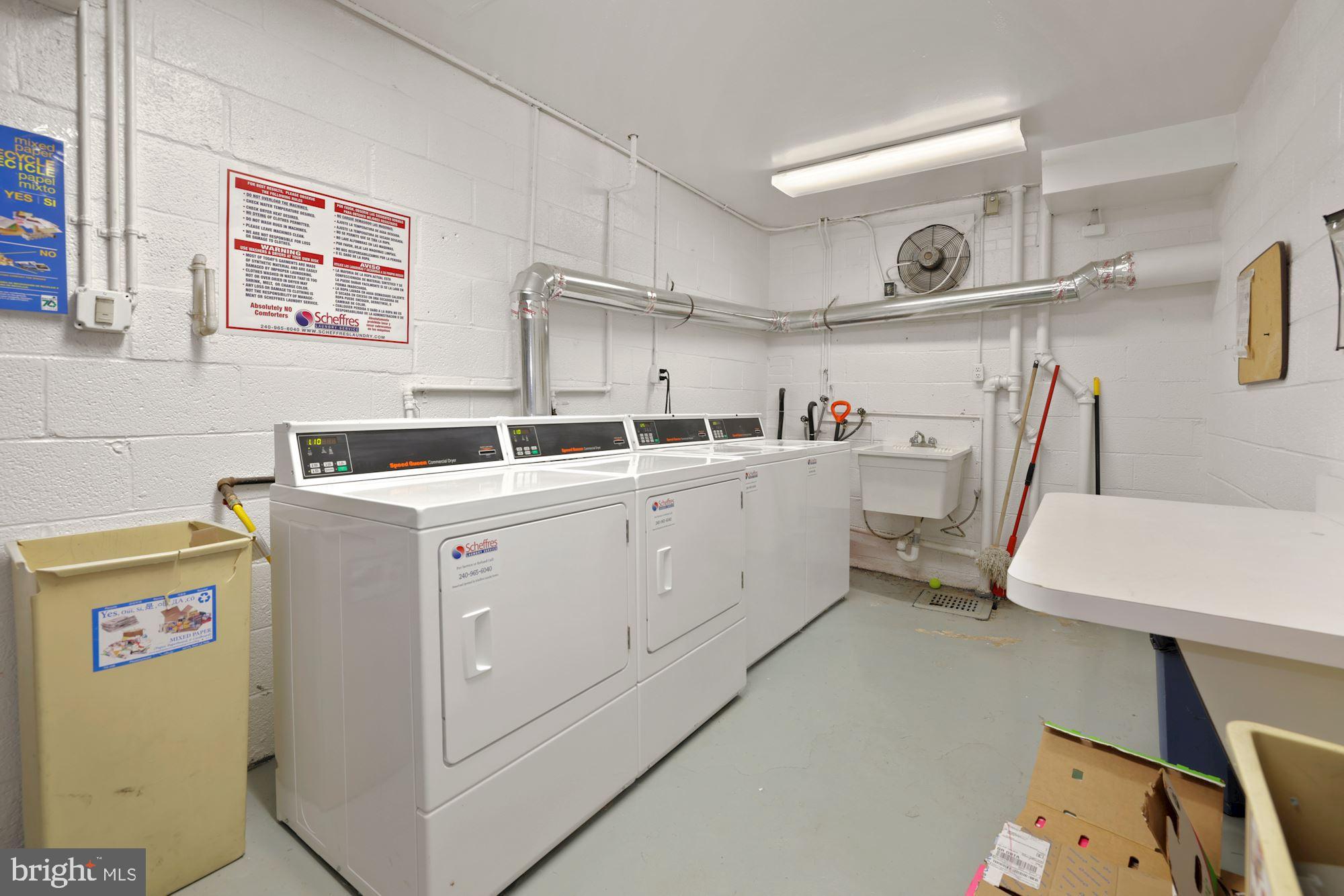 PARKSIDE CONDOMINIUMS - Residential