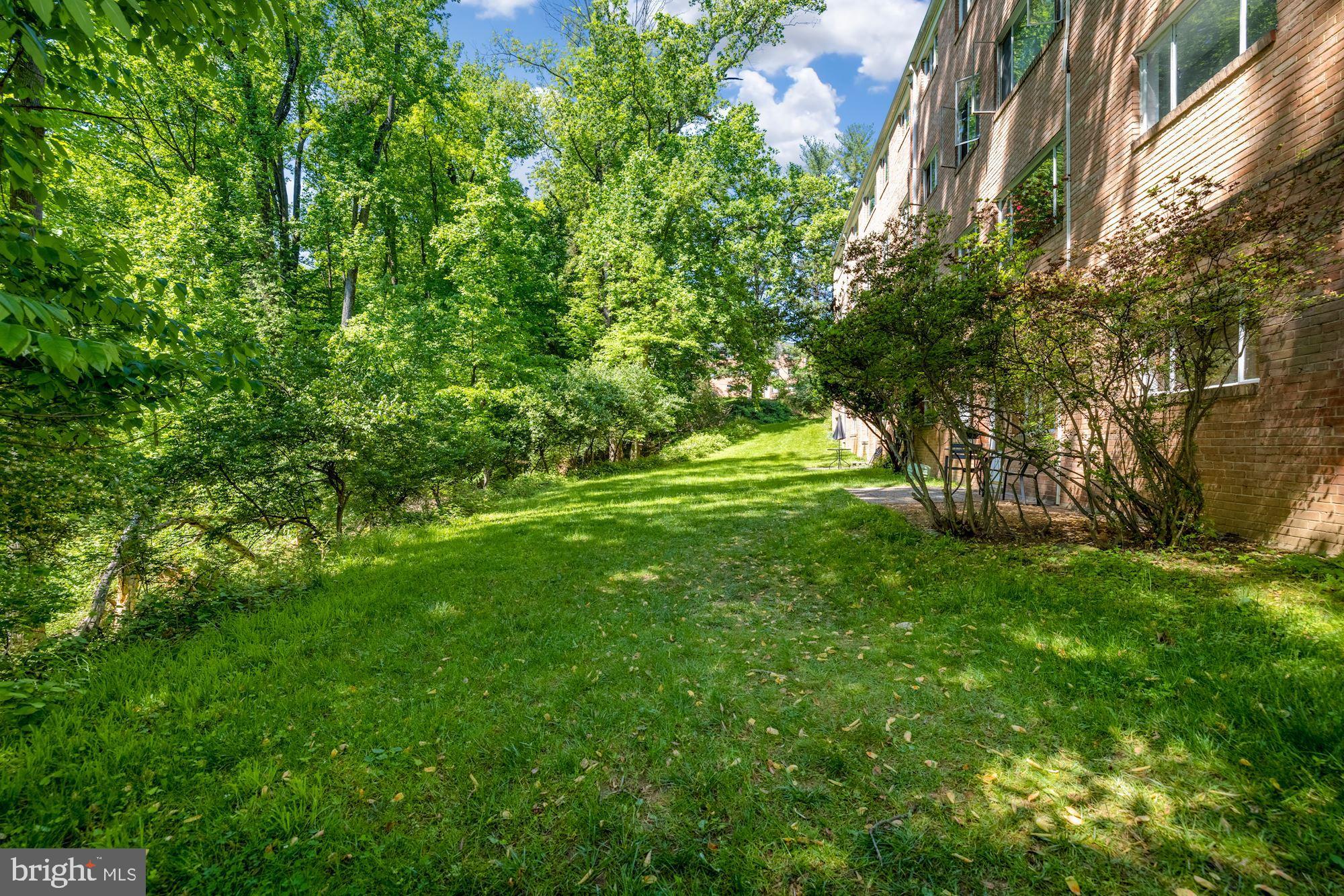 PARKSIDE CONDOMINIUMS - Residential