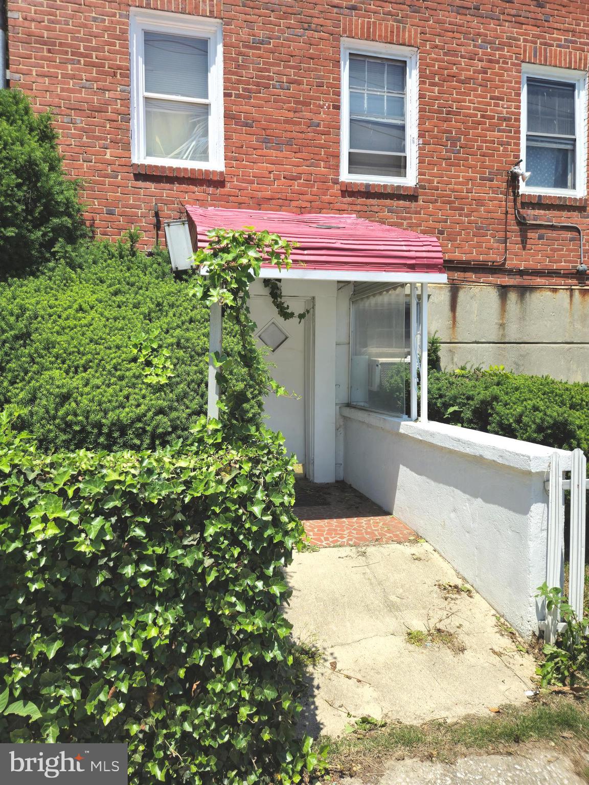 ARLINGTON - Residential