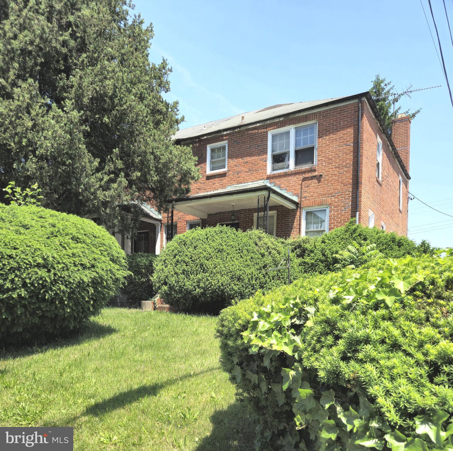 ARLINGTON - Residential