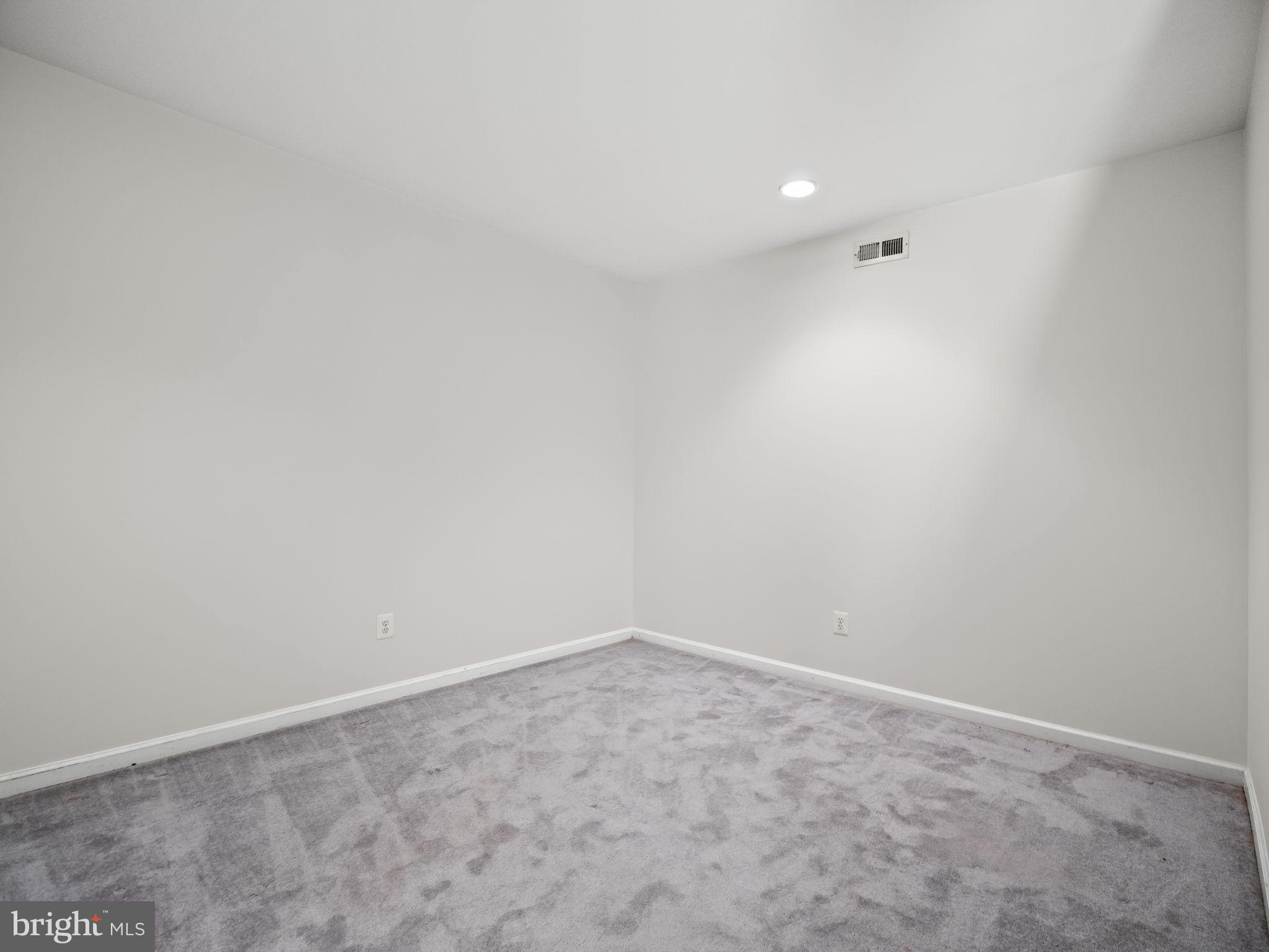 SOUTH WALES - Residential