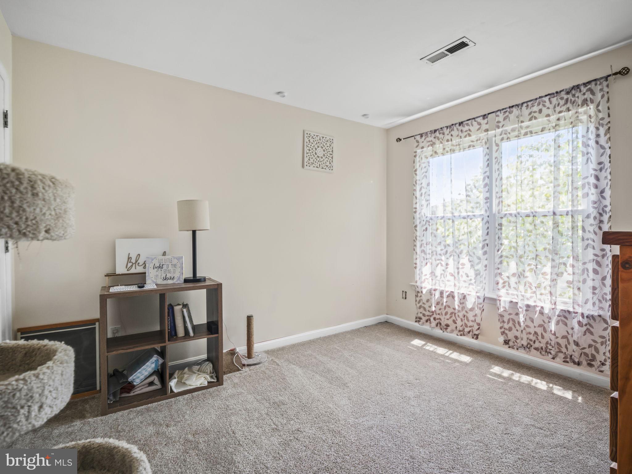 SOUTH WALES - Residential