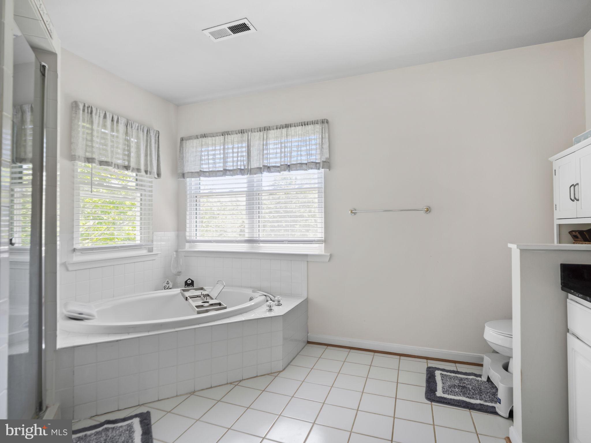 SOUTH WALES - Residential