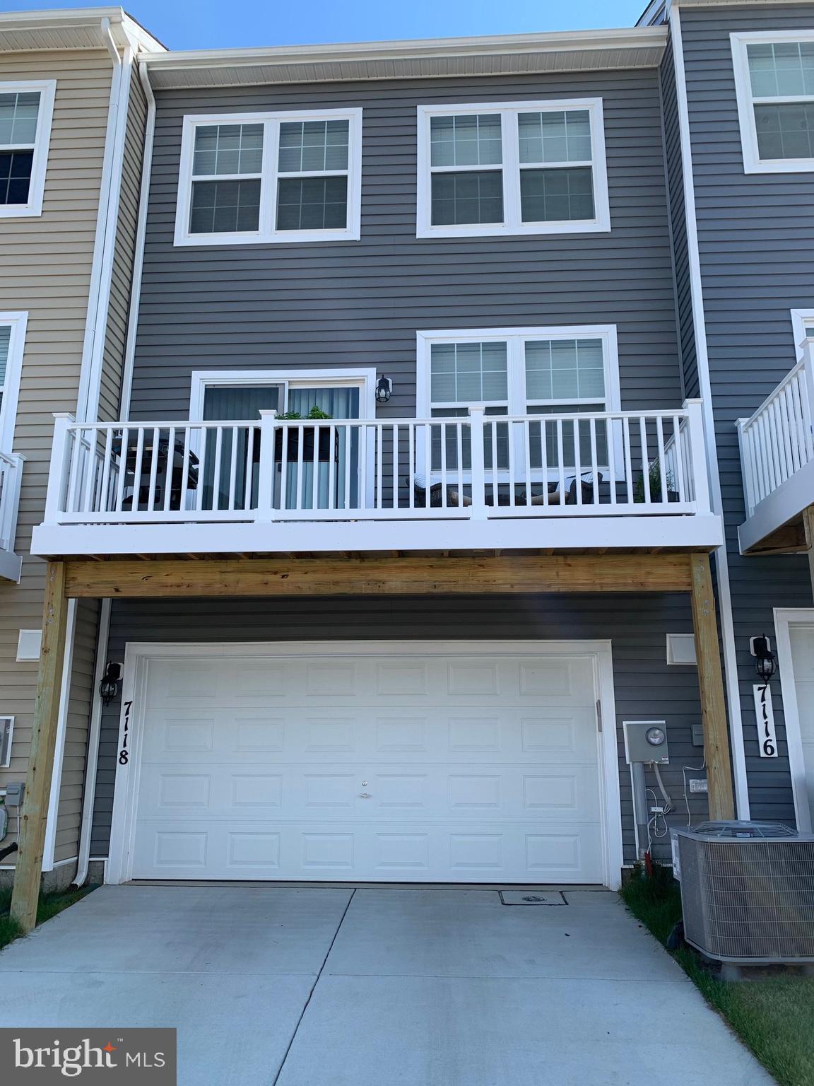 WESTVIEW SOUTH - Residential Lease