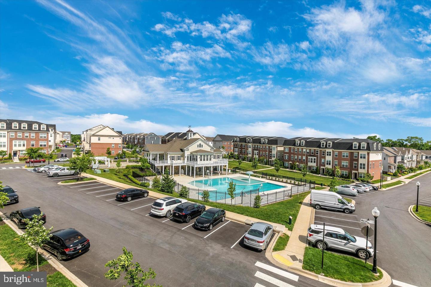 WESTVIEW SOUTH - Residential Lease