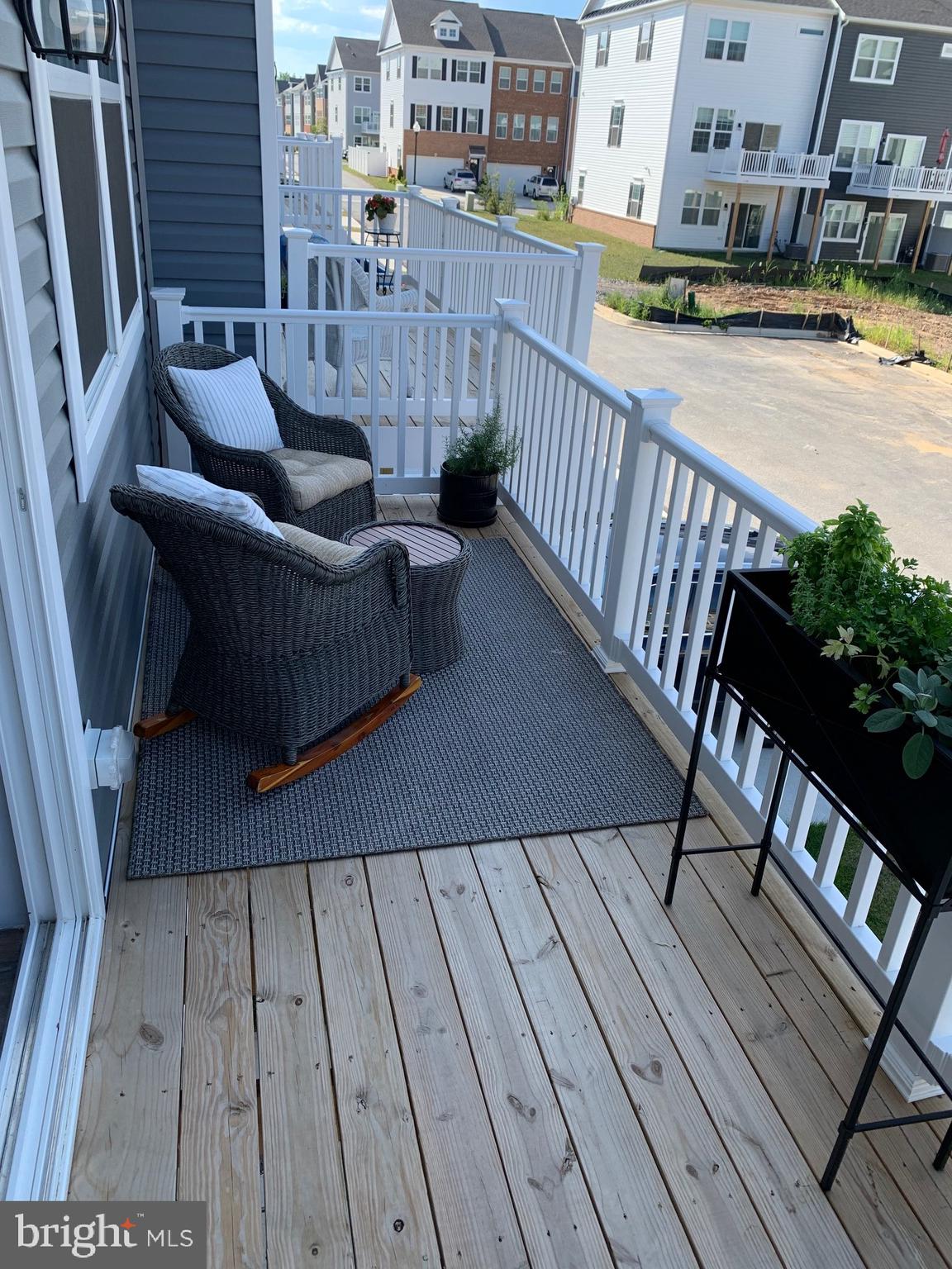 WESTVIEW SOUTH - Residential Lease