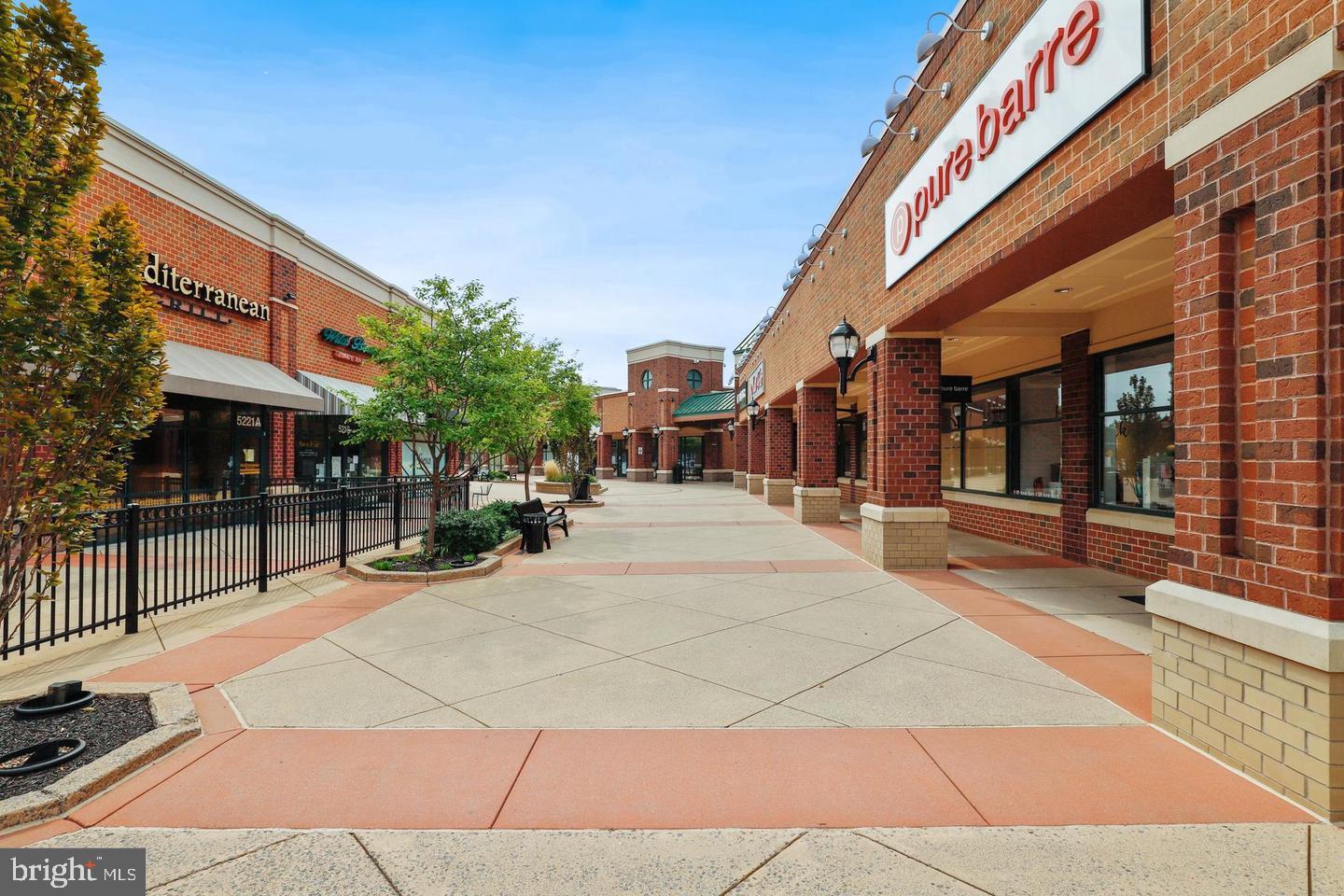 WESTVIEW SOUTH - Residential Lease