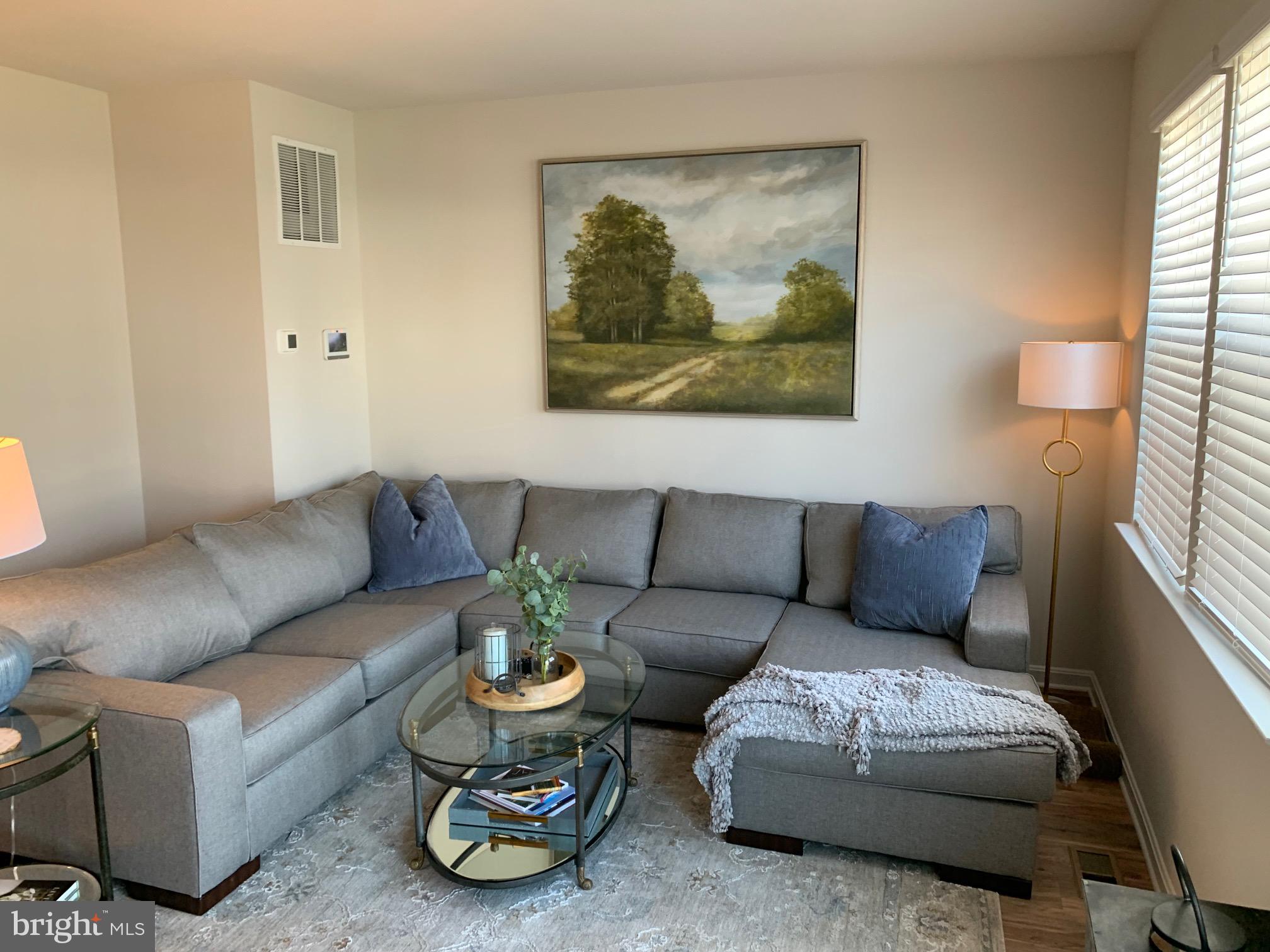 WESTVIEW SOUTH - Residential Lease