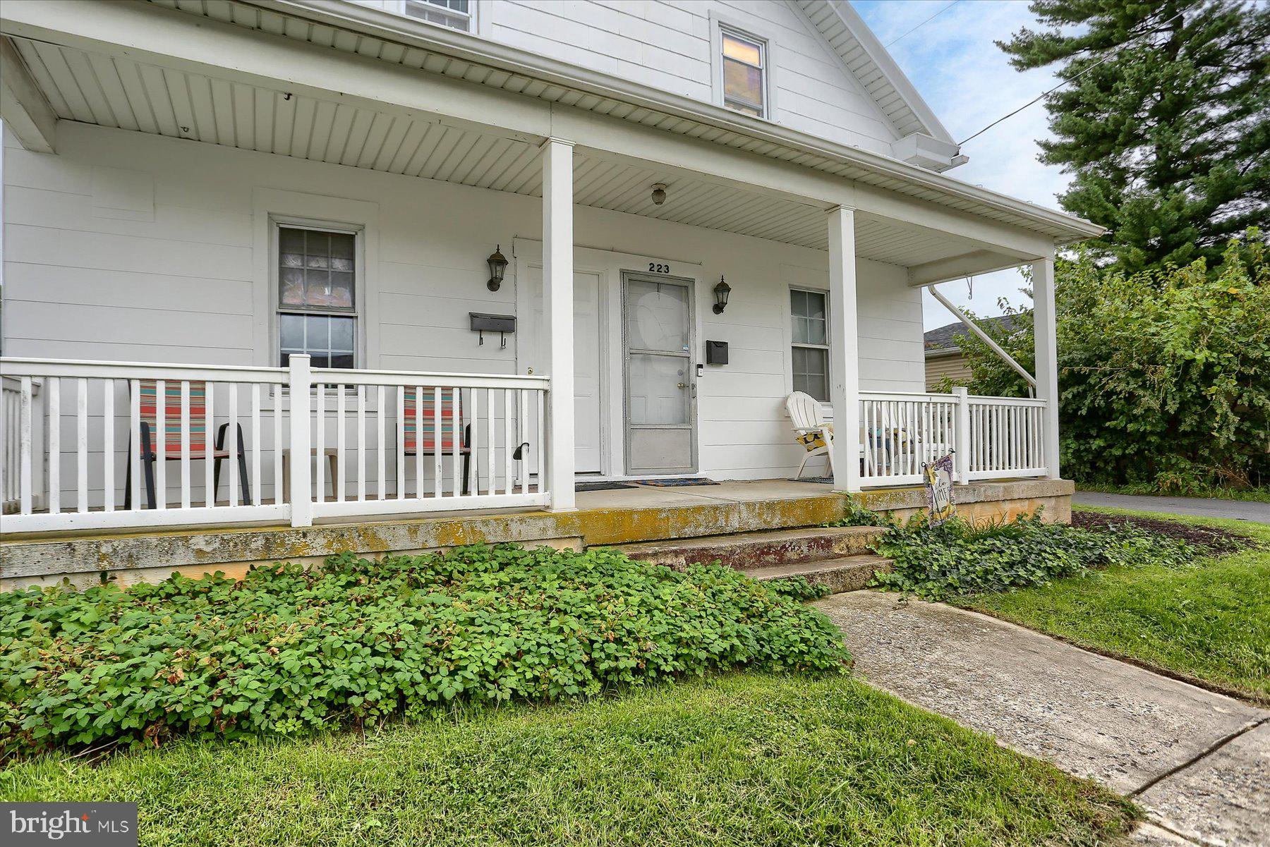 221 W COOVER STREET