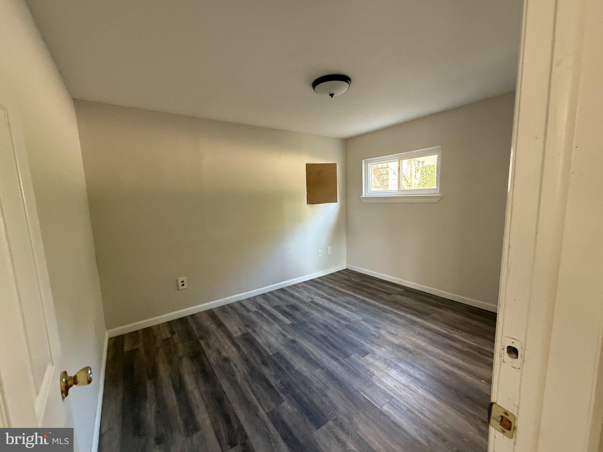504 NEW FREEDOM ROAD 5