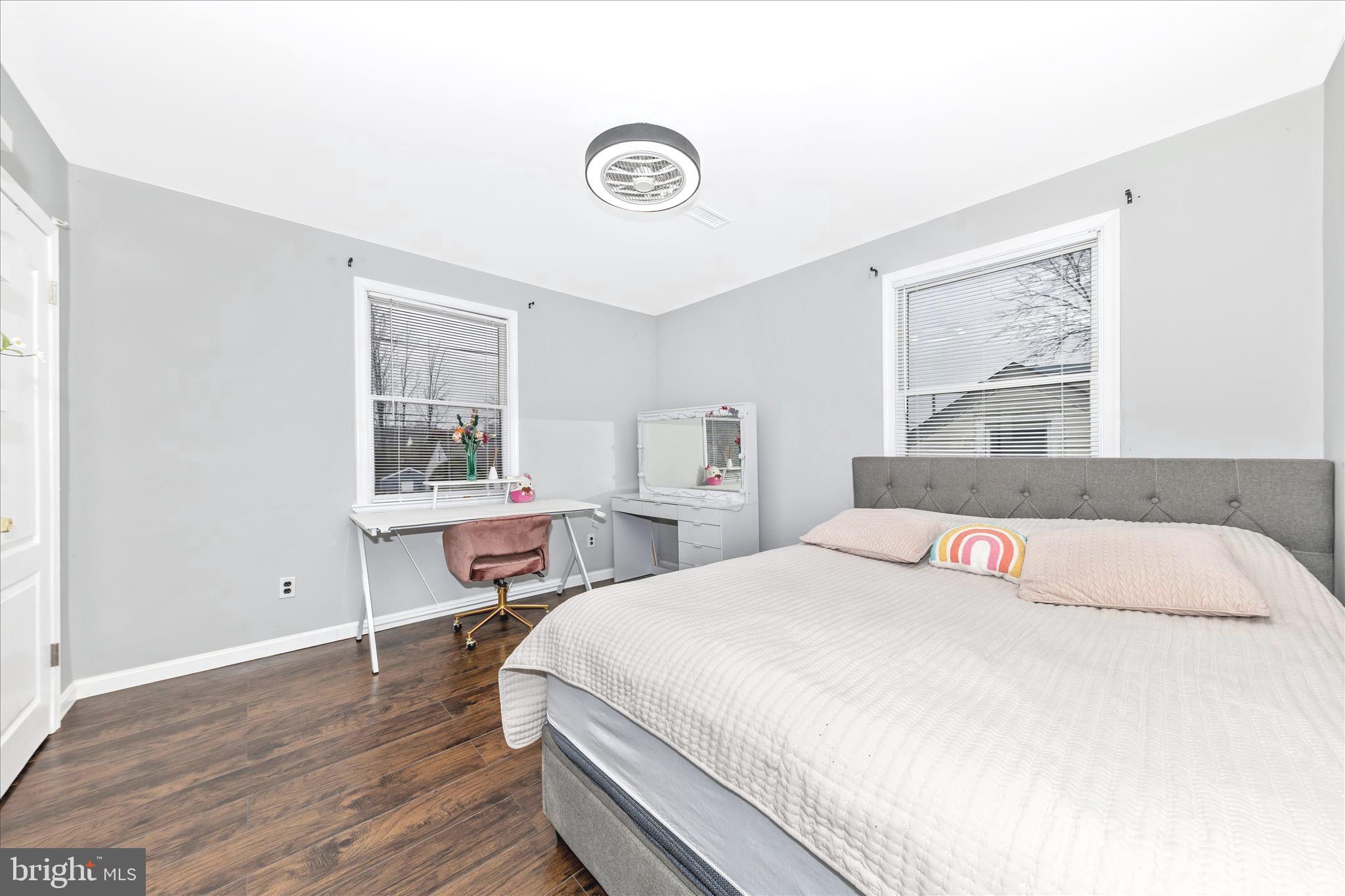 GREEN MEADOWS - Residential