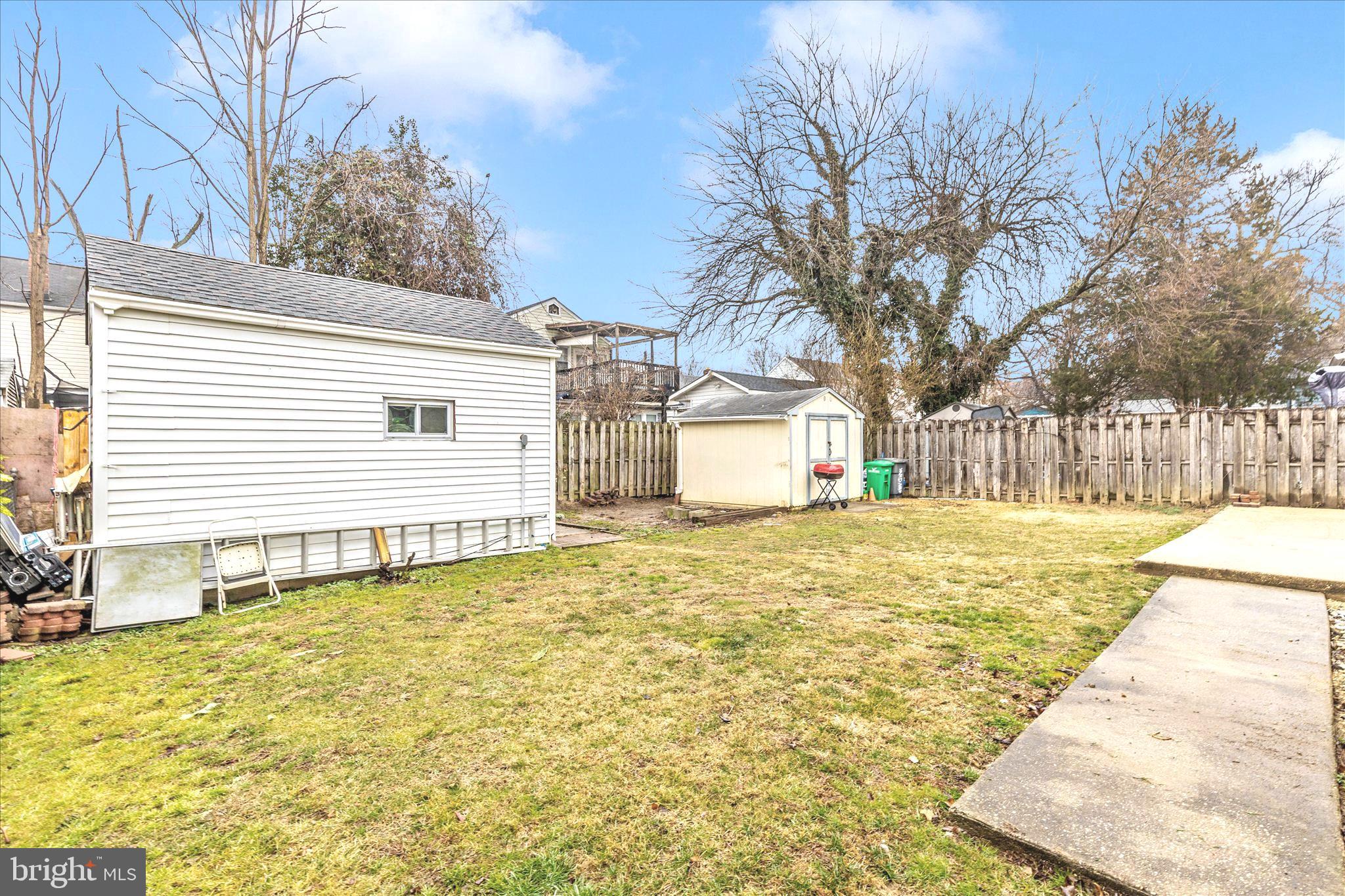 GREEN MEADOWS - Residential