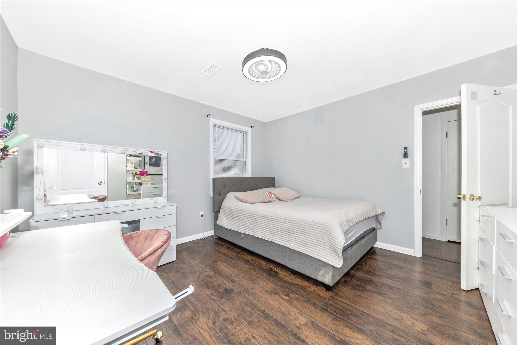 GREEN MEADOWS - Residential