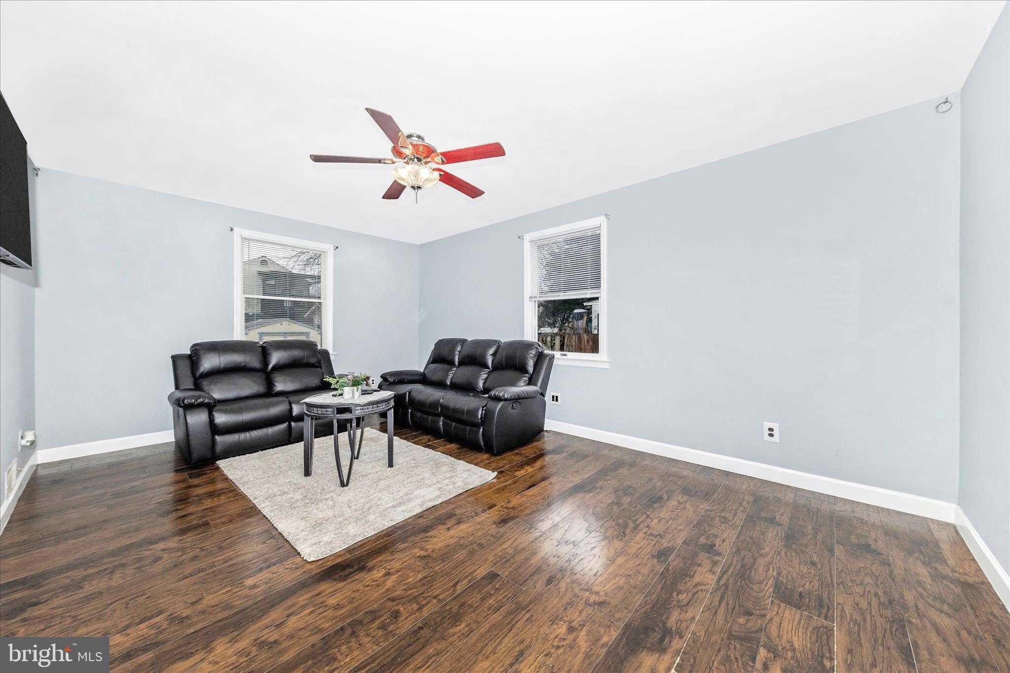 GREEN MEADOWS - Residential