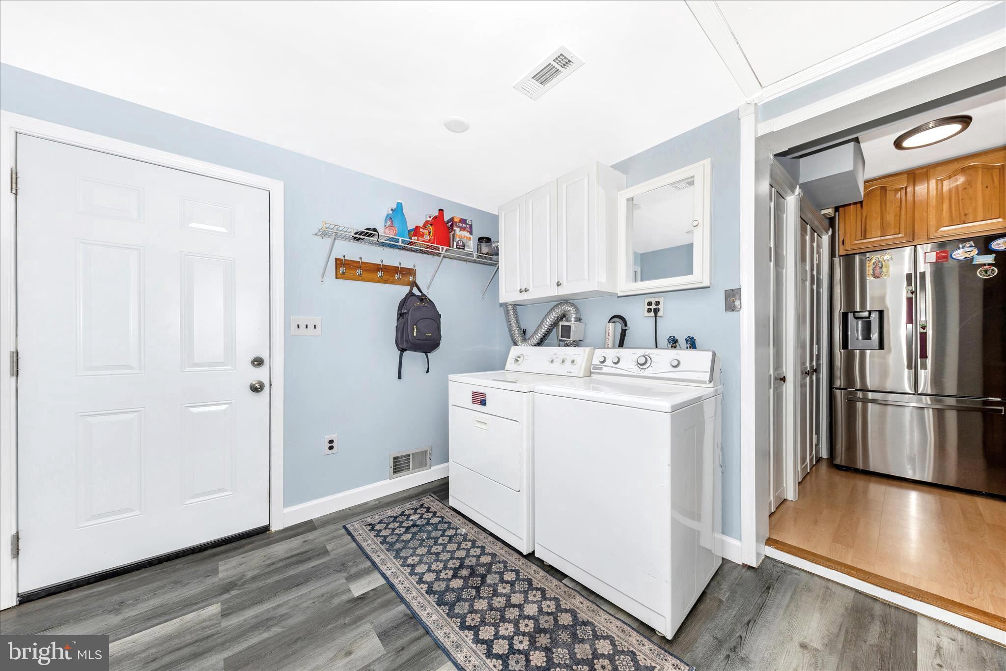 GREEN MEADOWS - Residential