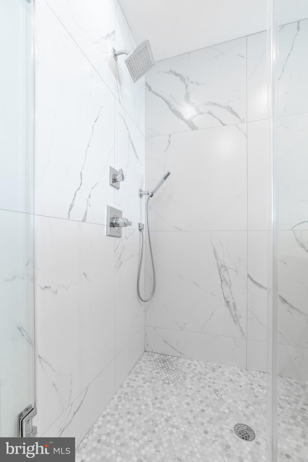 FRANCISVILLE - Residential